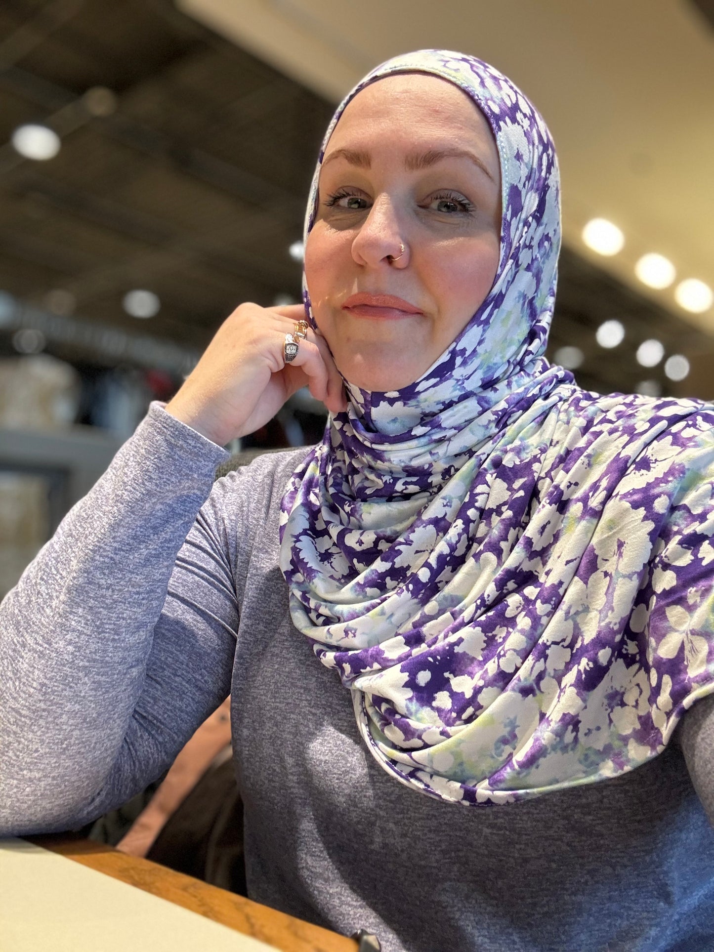 Printed Jersey Hijab: Violeta Watercolor Floral