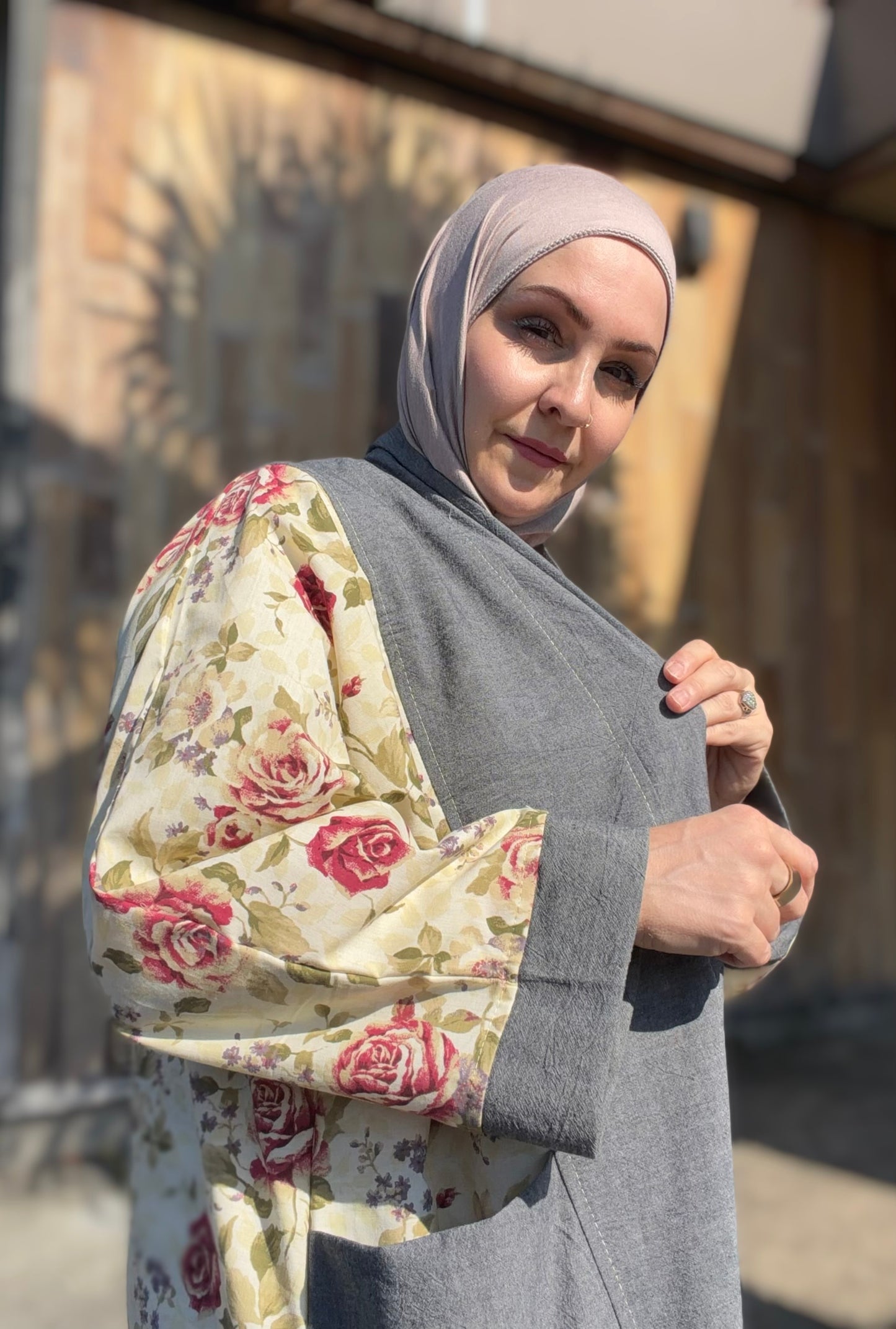 Pocket Anorak Abaya — Garden Porch