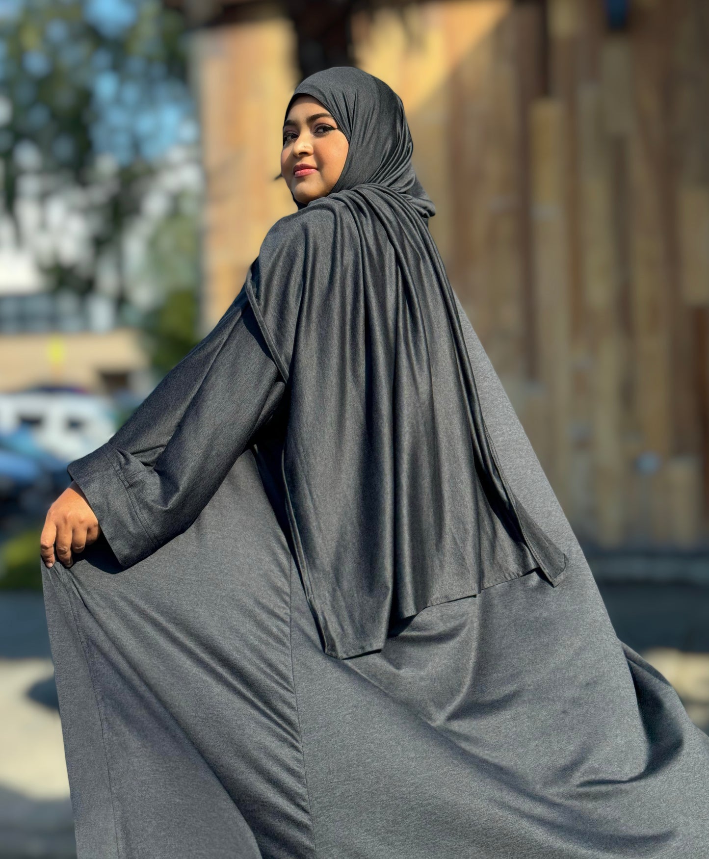 Nour Oversized Abaya - Black Performance Jersey