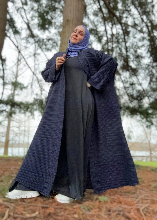 Nour Oversized Abaya - Pleated Midnight