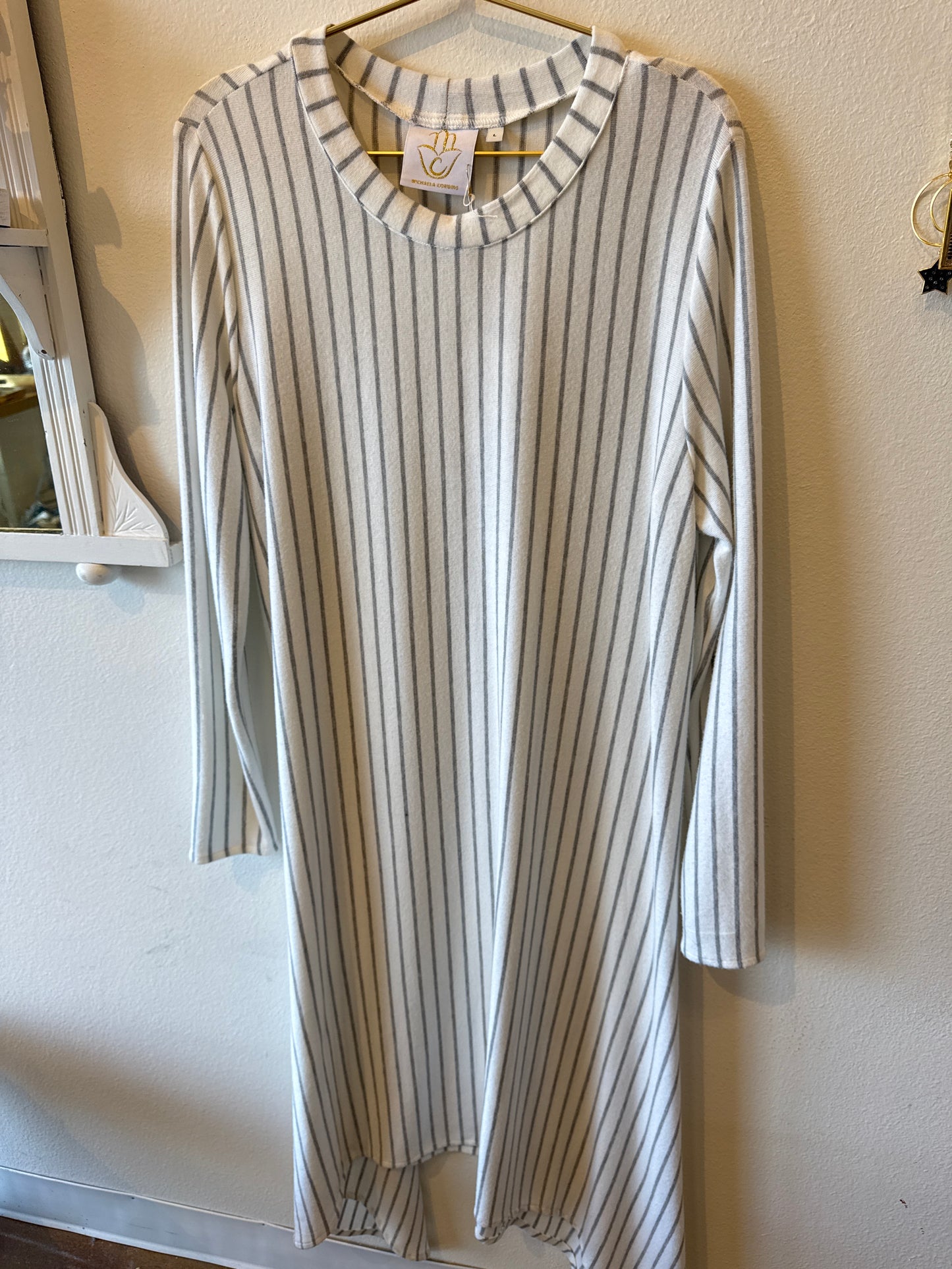 MC Essential Tunic - Eggshell Stripes Knit