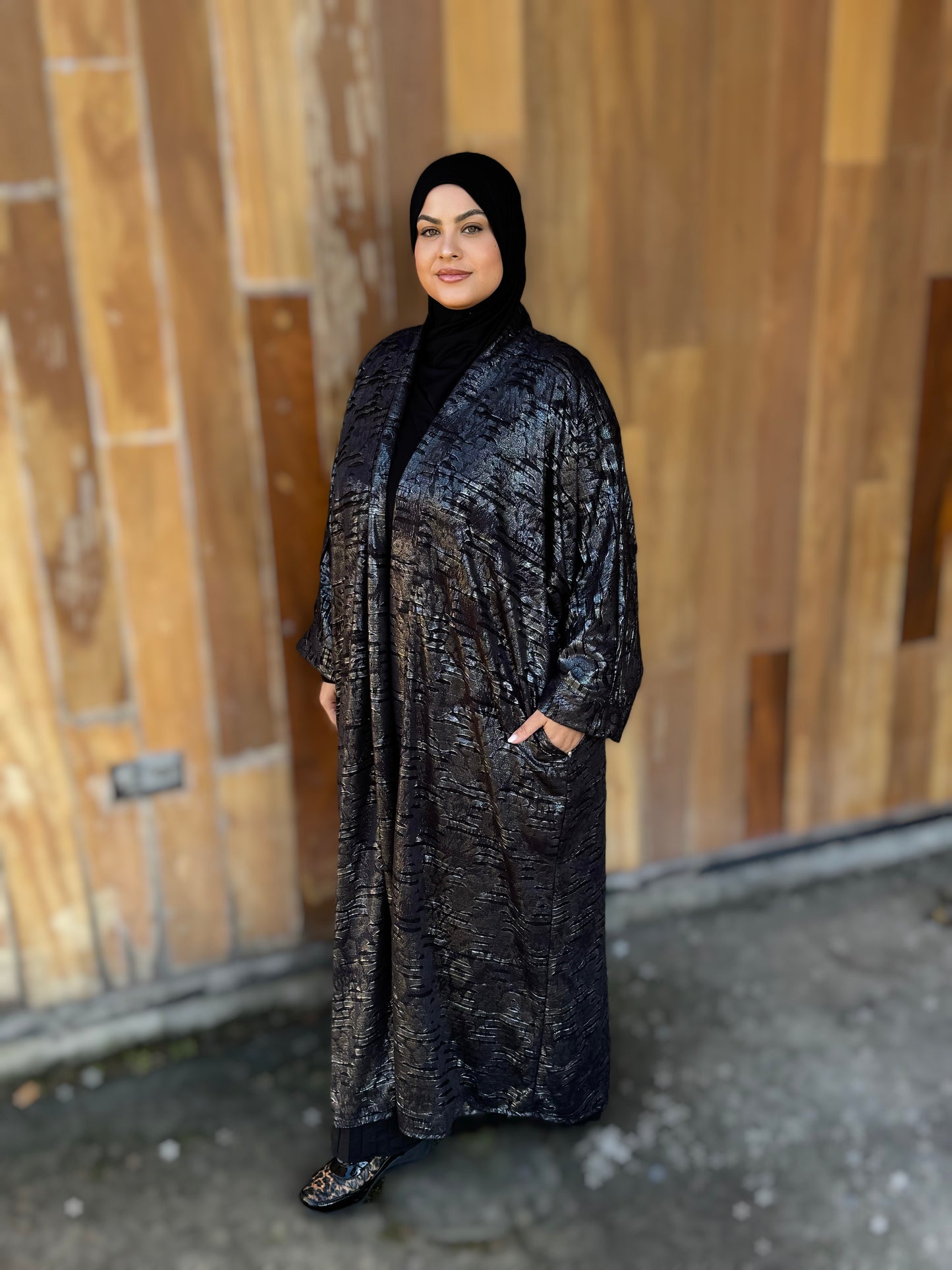 Nour Oversized Abaya - Eid Limited Edition Metallic