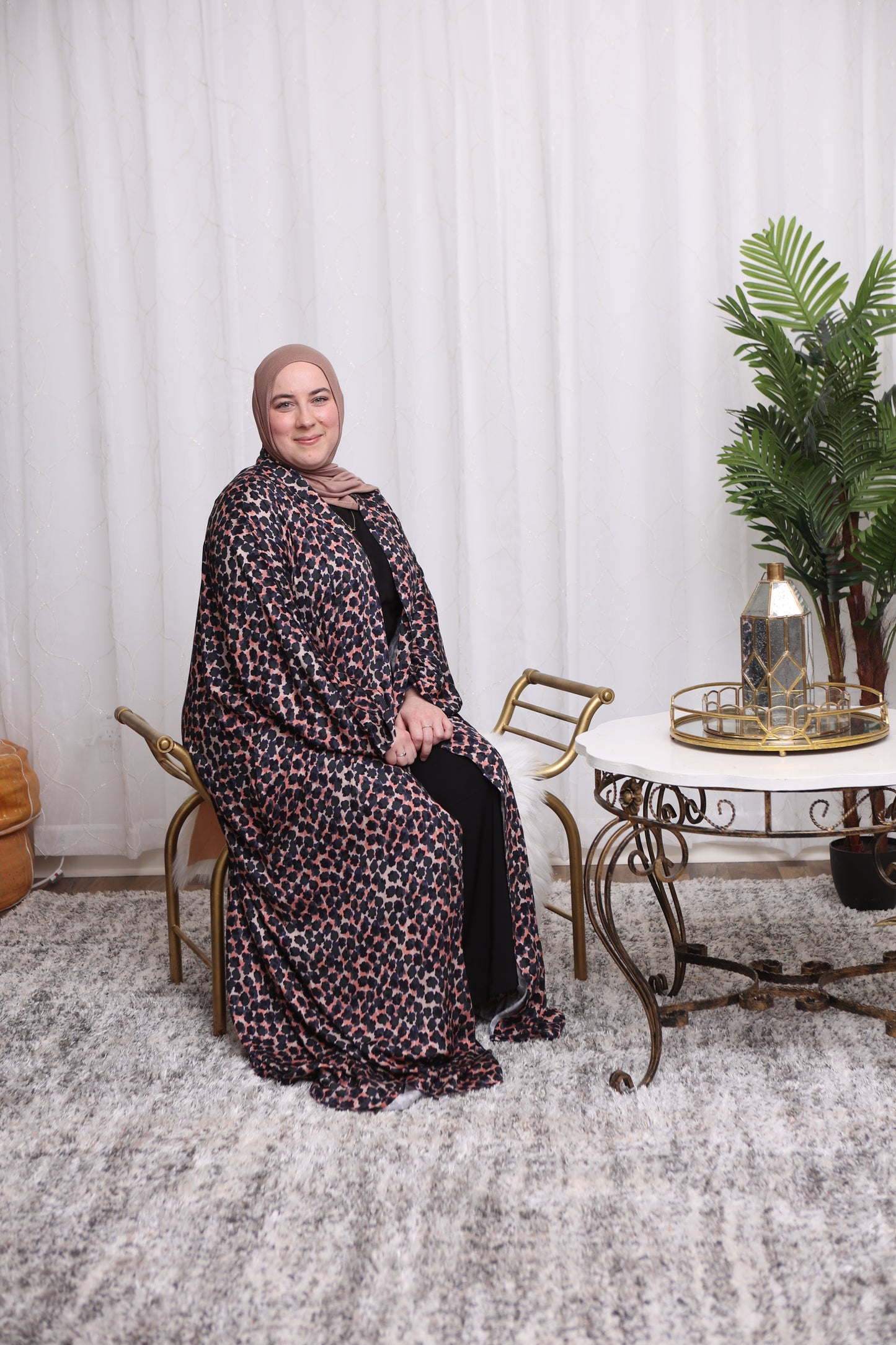 Nour Oversized Abaya - Evergreen & Blush Escape