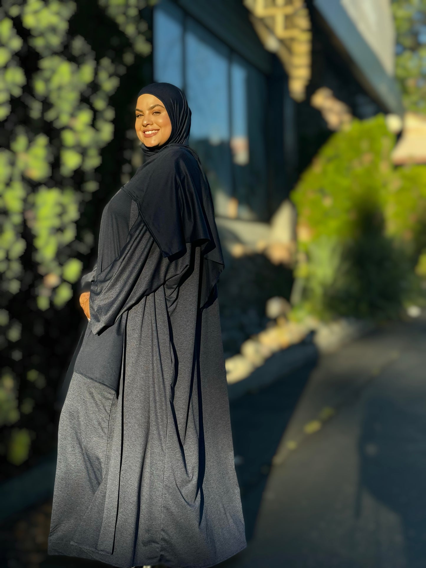 Nour Oversized Abaya - Muted Navy Blue Performance