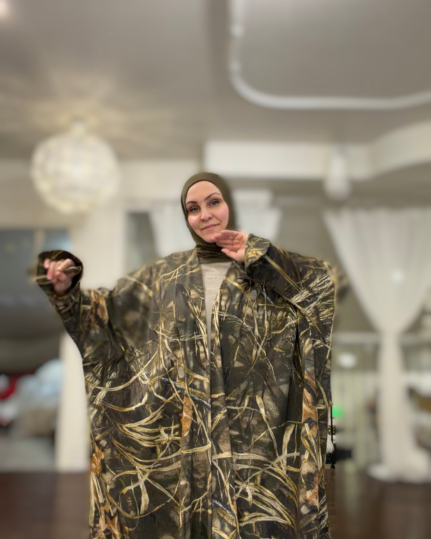 Power Silhouette Abaya - Wild Terrain