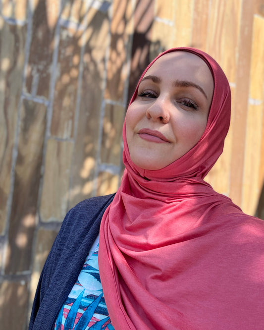 Performance Jersey Hijab: Coral Reef