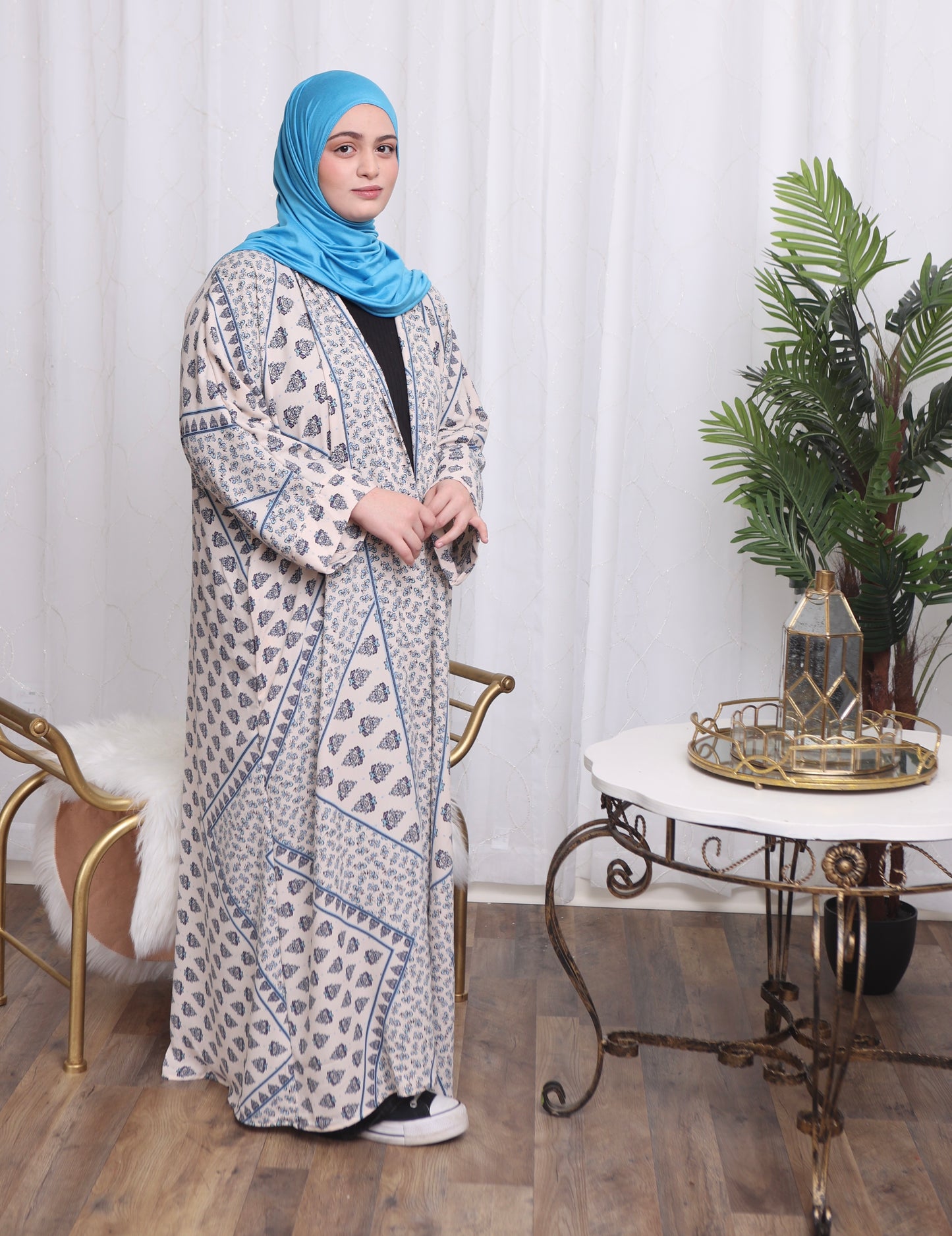 Nour Oversized Abaya - Royalty