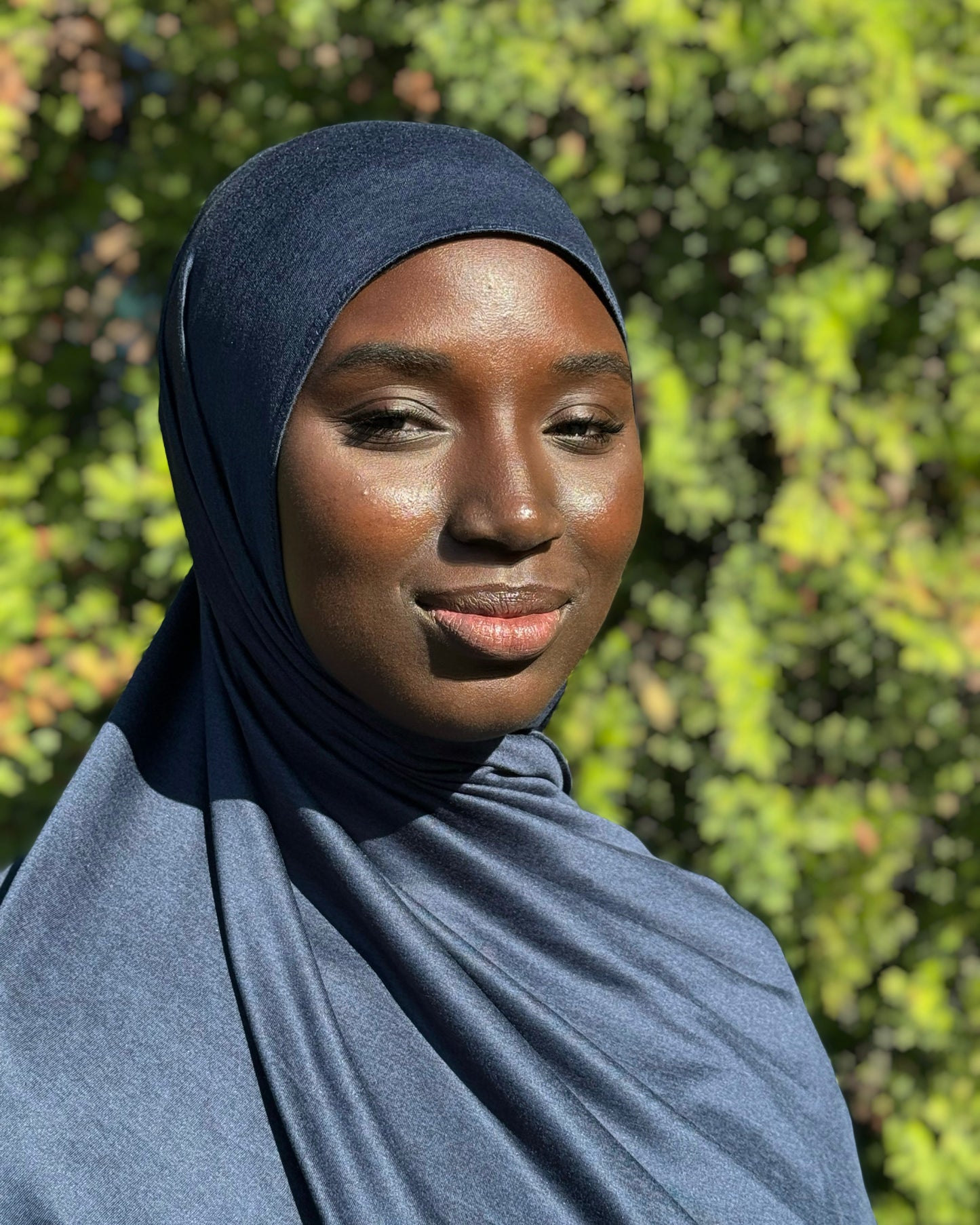 Performance Jersey Hijab: Navy Jagua