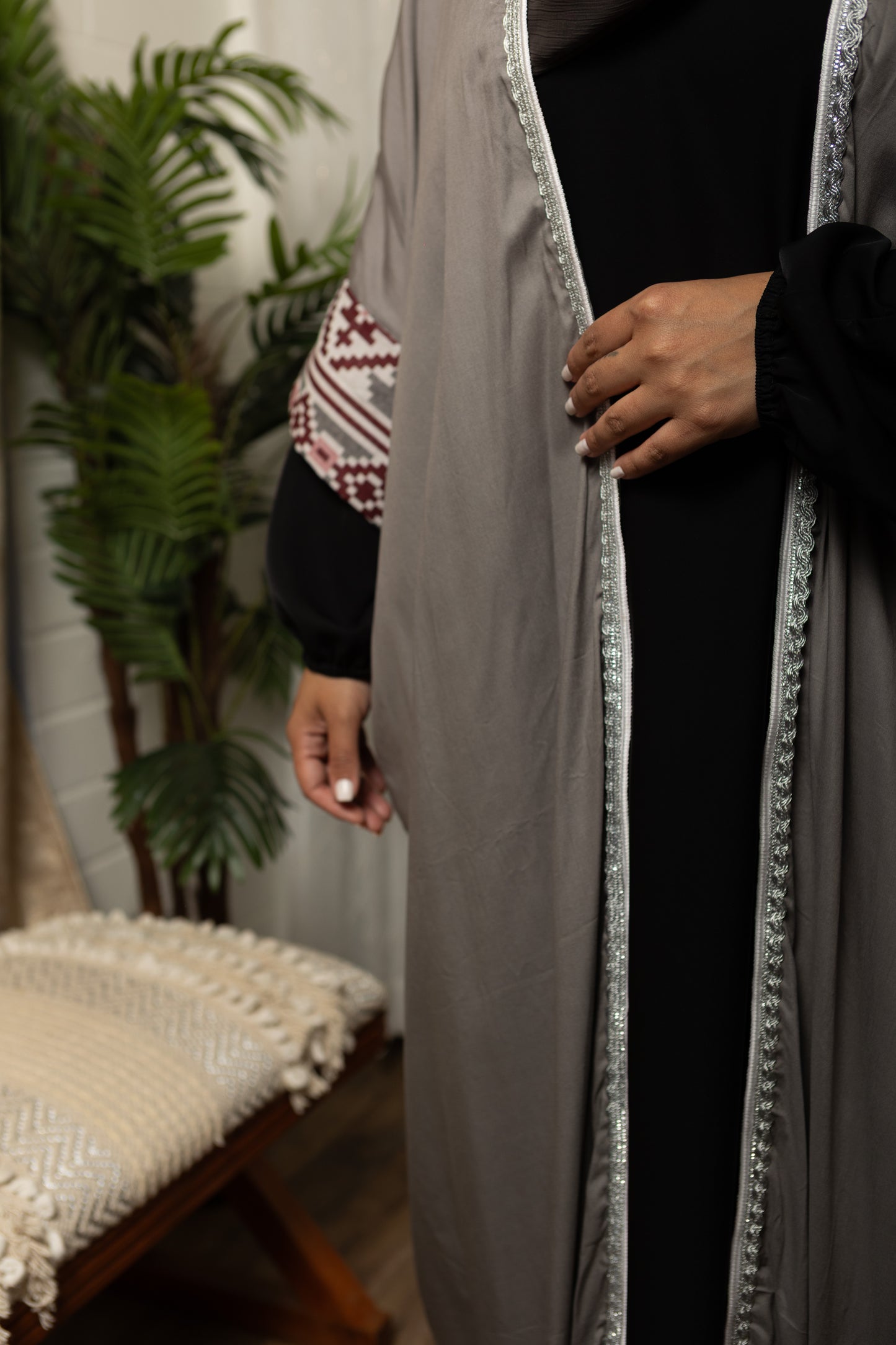MC Woven Bisht: Medina Mauve