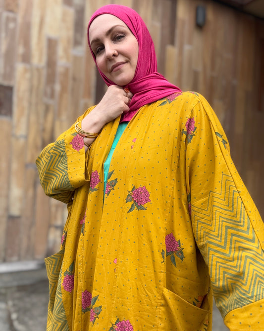 Pocket Anorak Abaya - Golden Hibiscus Bloom
