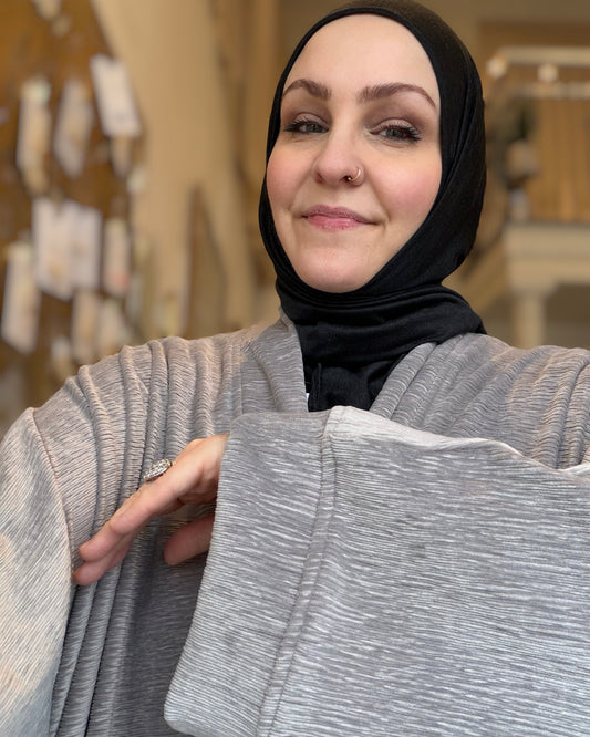 Nour Oversized Abaya - Plush Plisse Velour