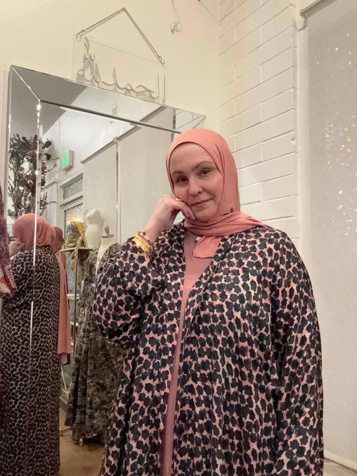 Nour Oversized Abaya - Evergreen & Blush Escape