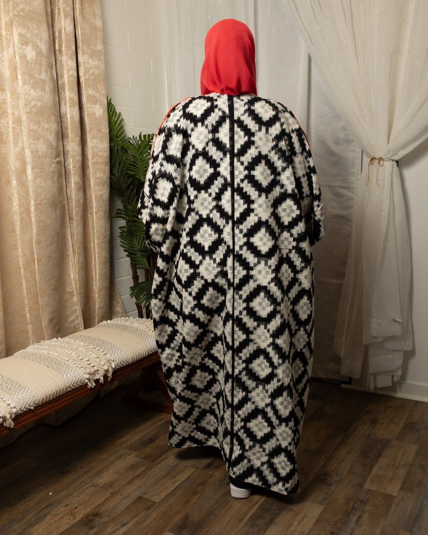 MC Woven Bisht: Desert Diva