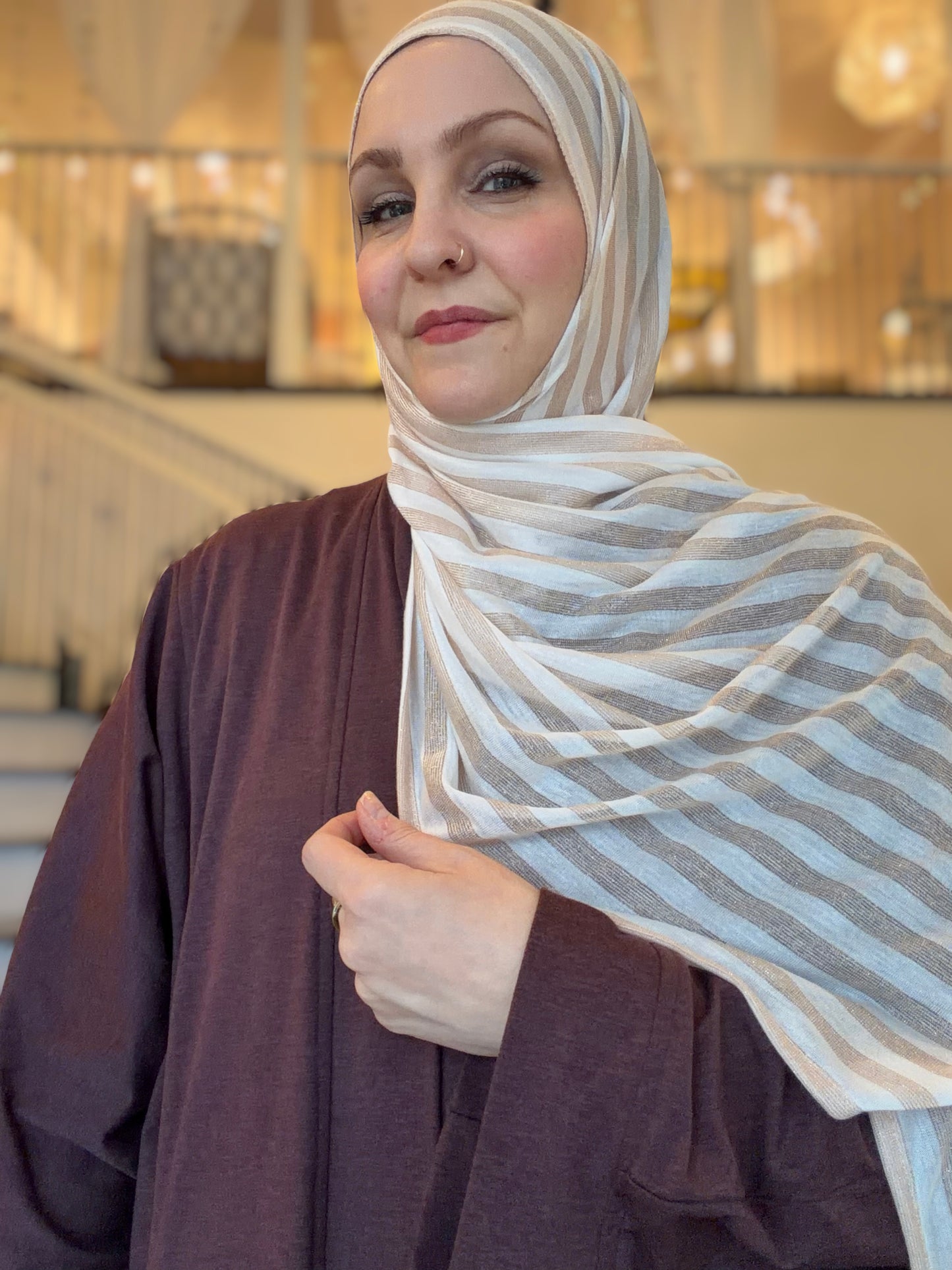 Metallic Tissue Jersey Hijab: Gilden Cream