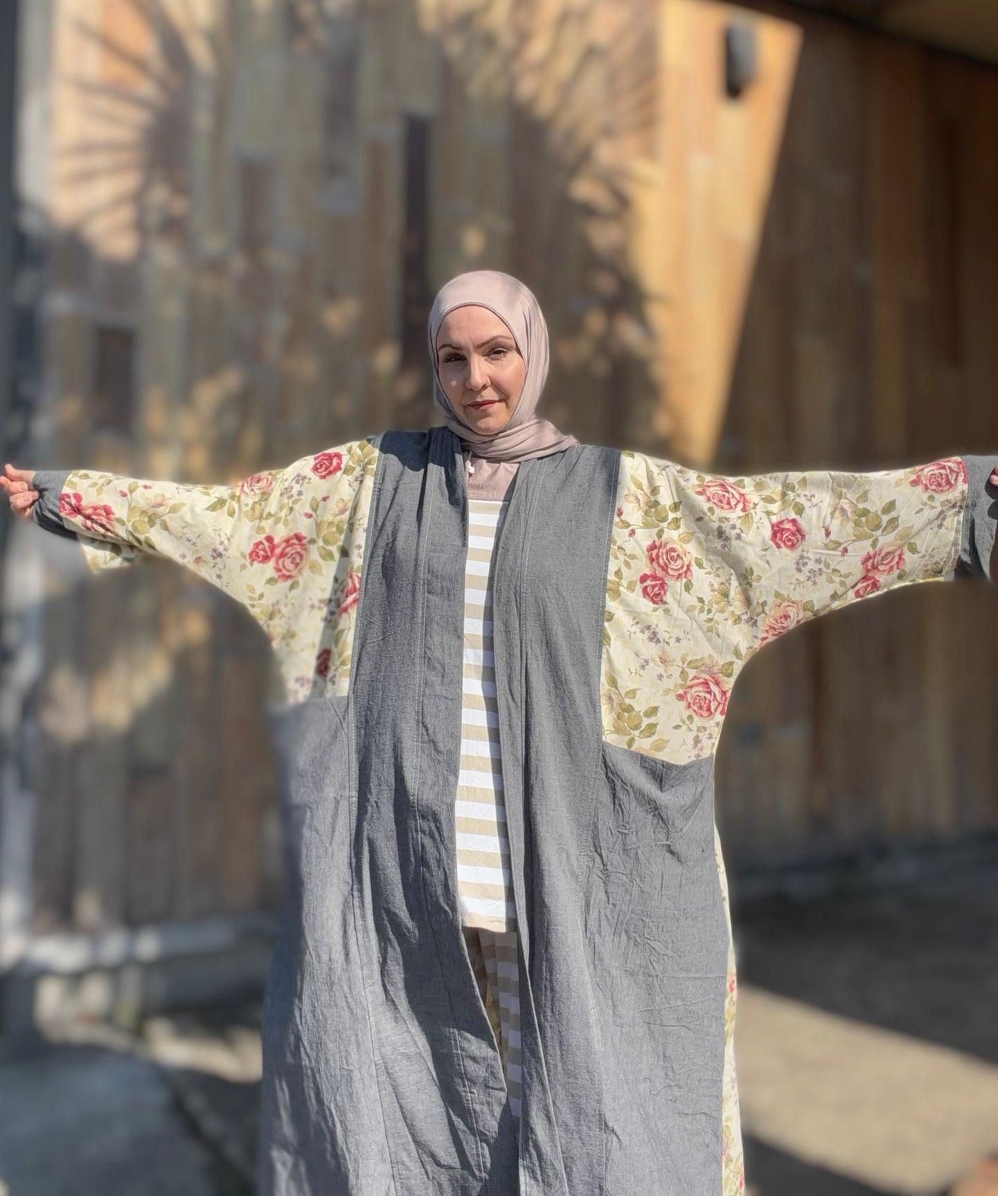 Pocket Anorak Abaya — Garden Porch