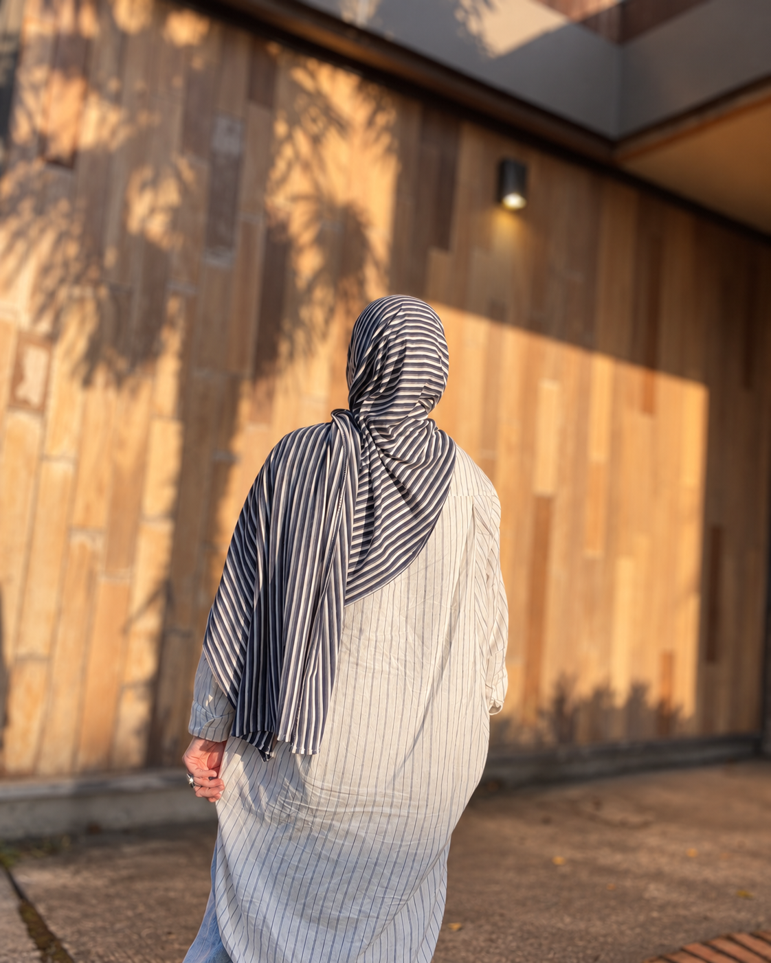Woven Jersey Hijab: Cascadia Fogline