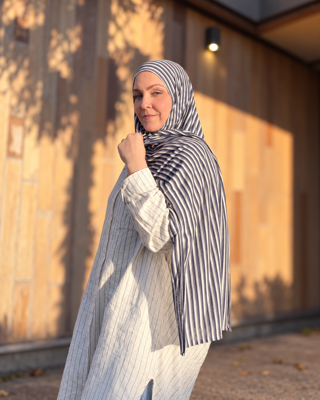 Woven Jersey Hijab: Cascadia Fogline