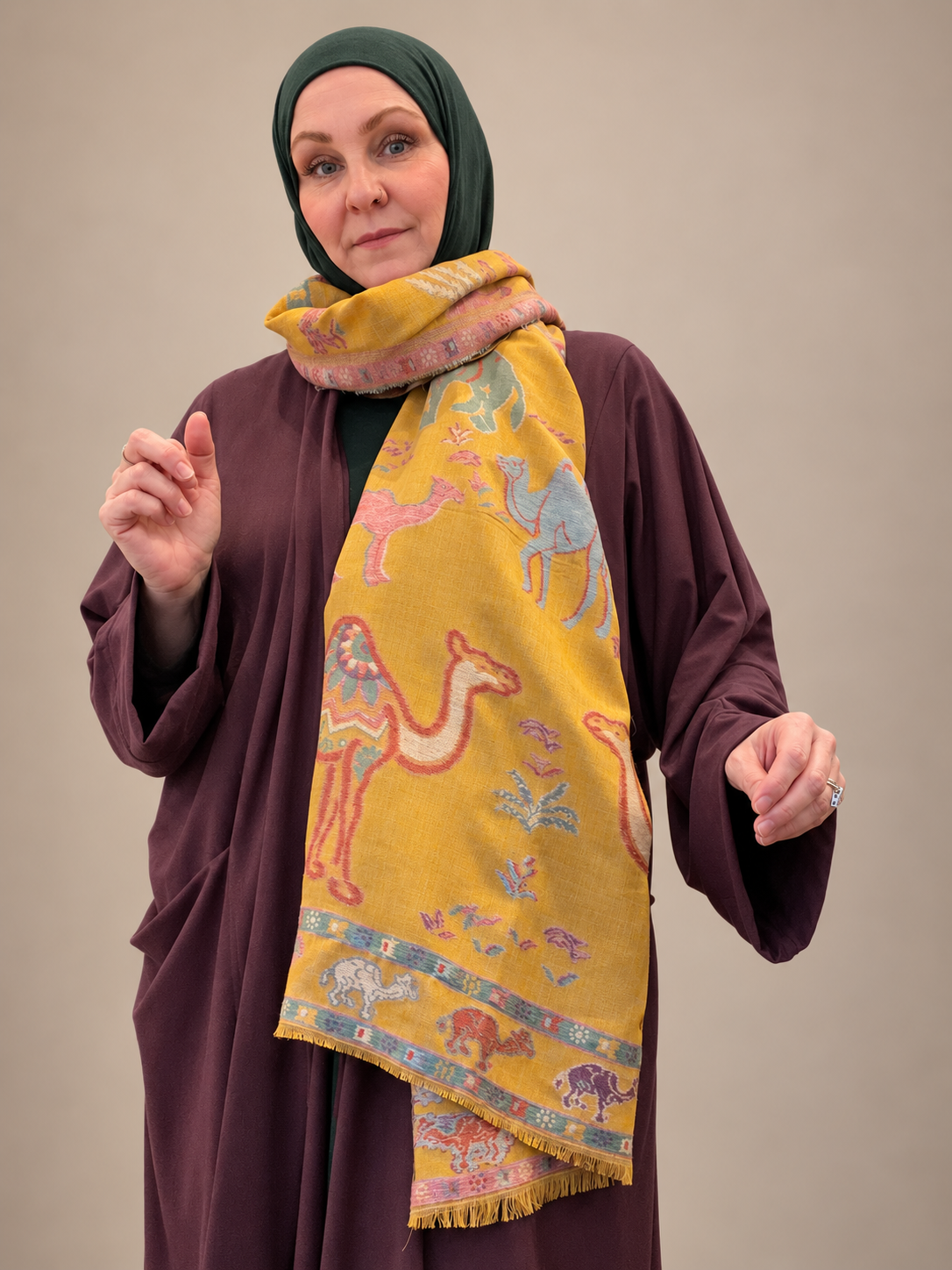 Caravan Camels Pashmina — Souq Hareem