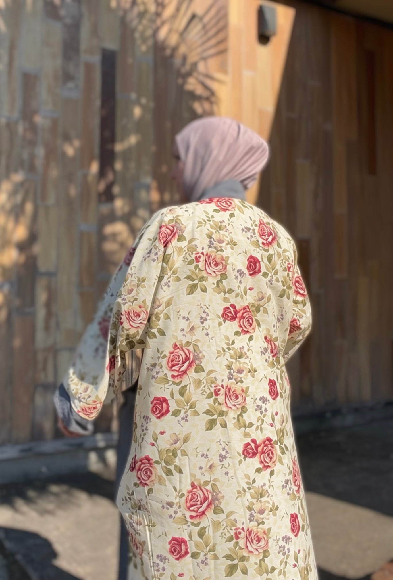Pocket Anorak Abaya — Garden Porch