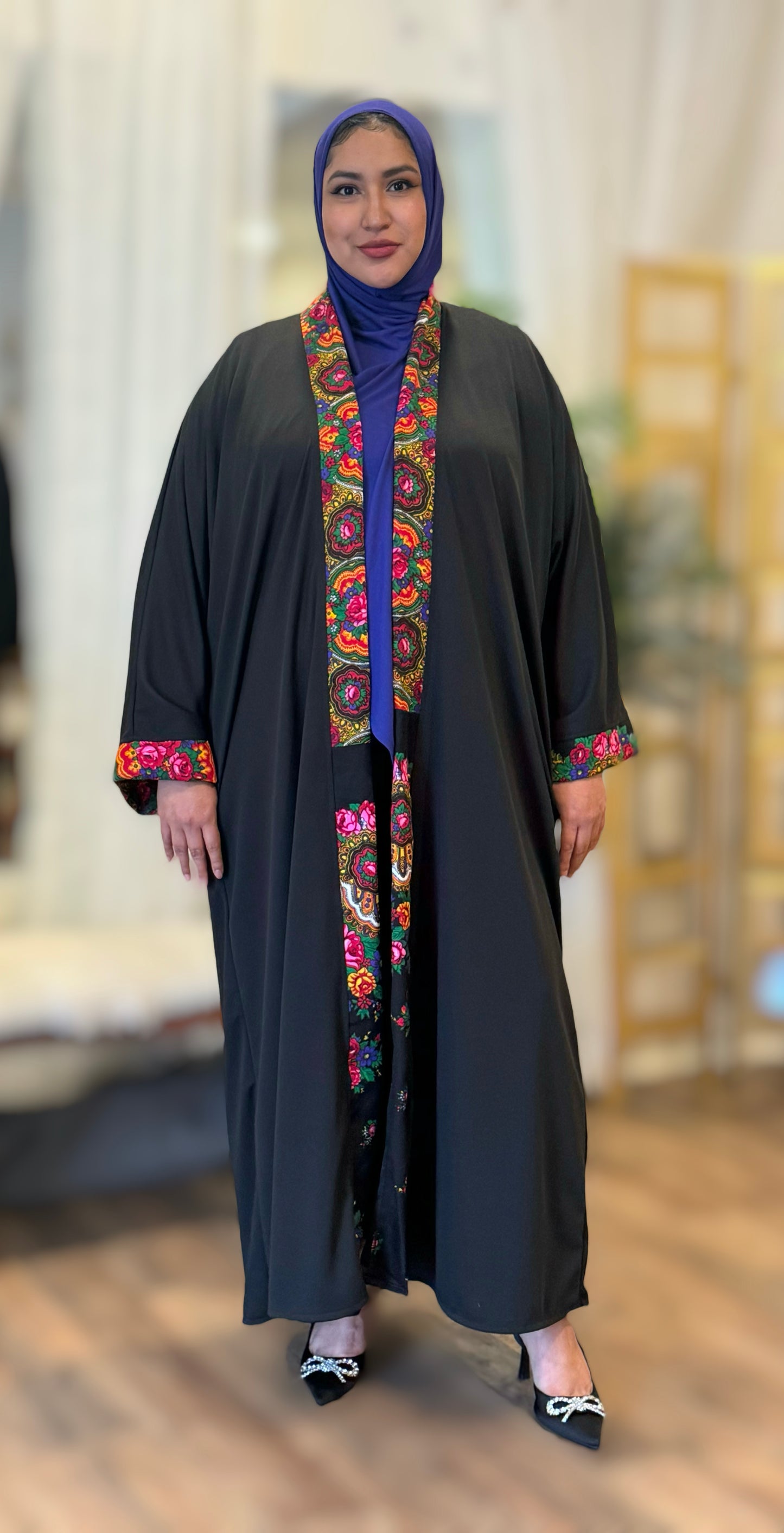 Guadalupe Abaya - Abuela Floral