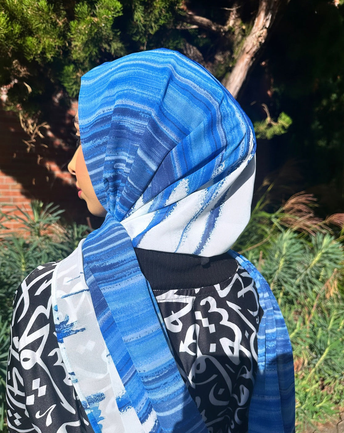 Chiffon Hijab: Blue White Fade