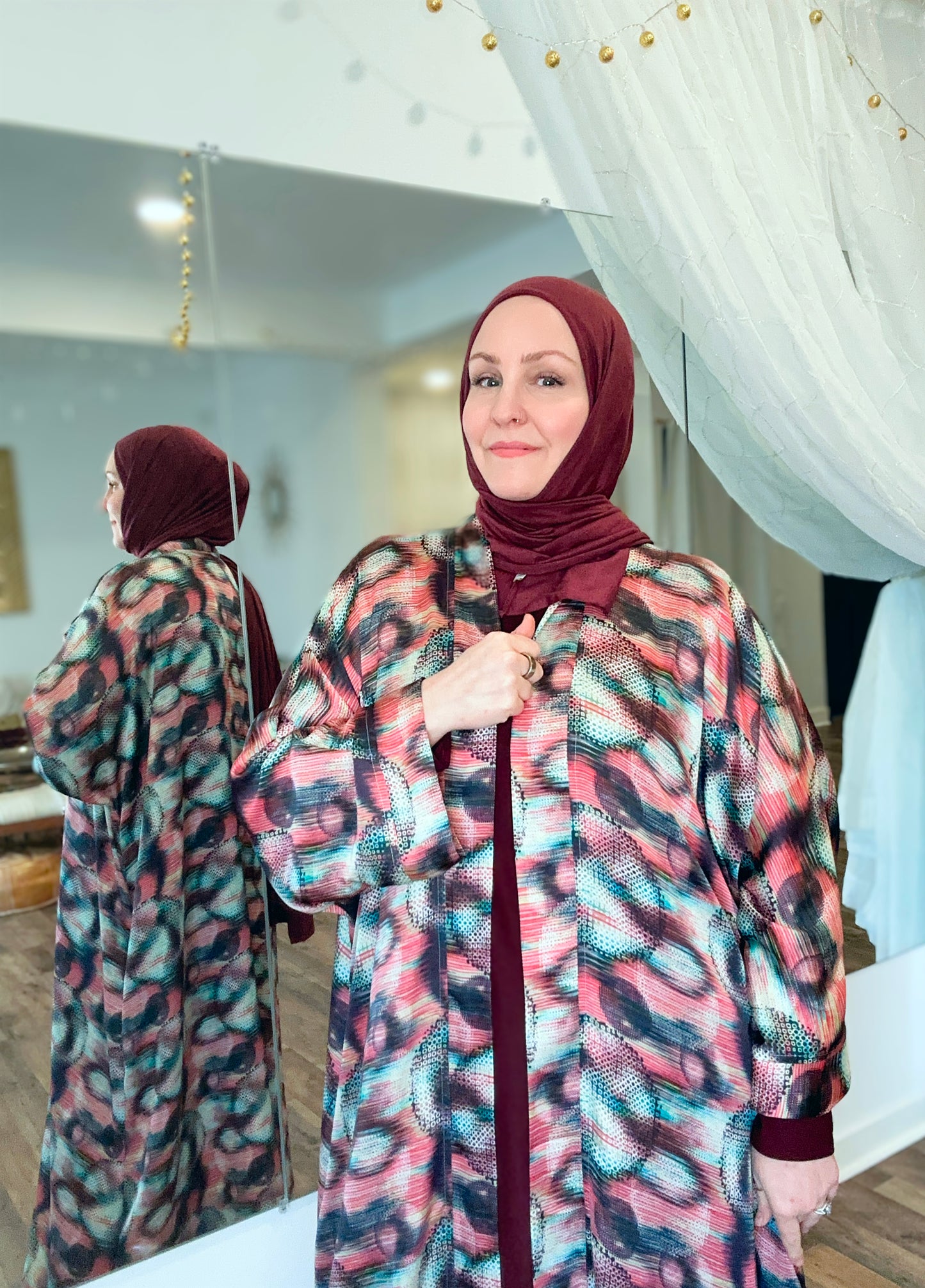Nour Oversized Satin Abaya - Desert Pulse