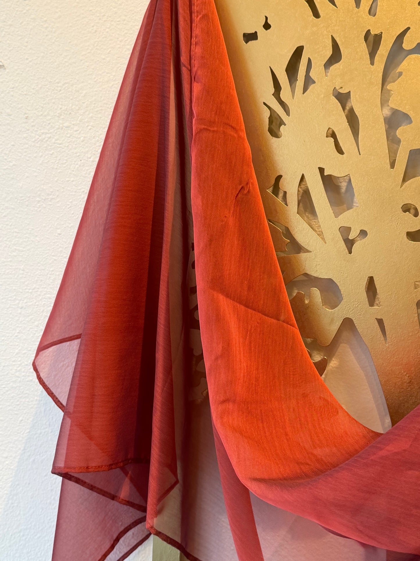Iridescent Chiffon Hijab: Blood Orange