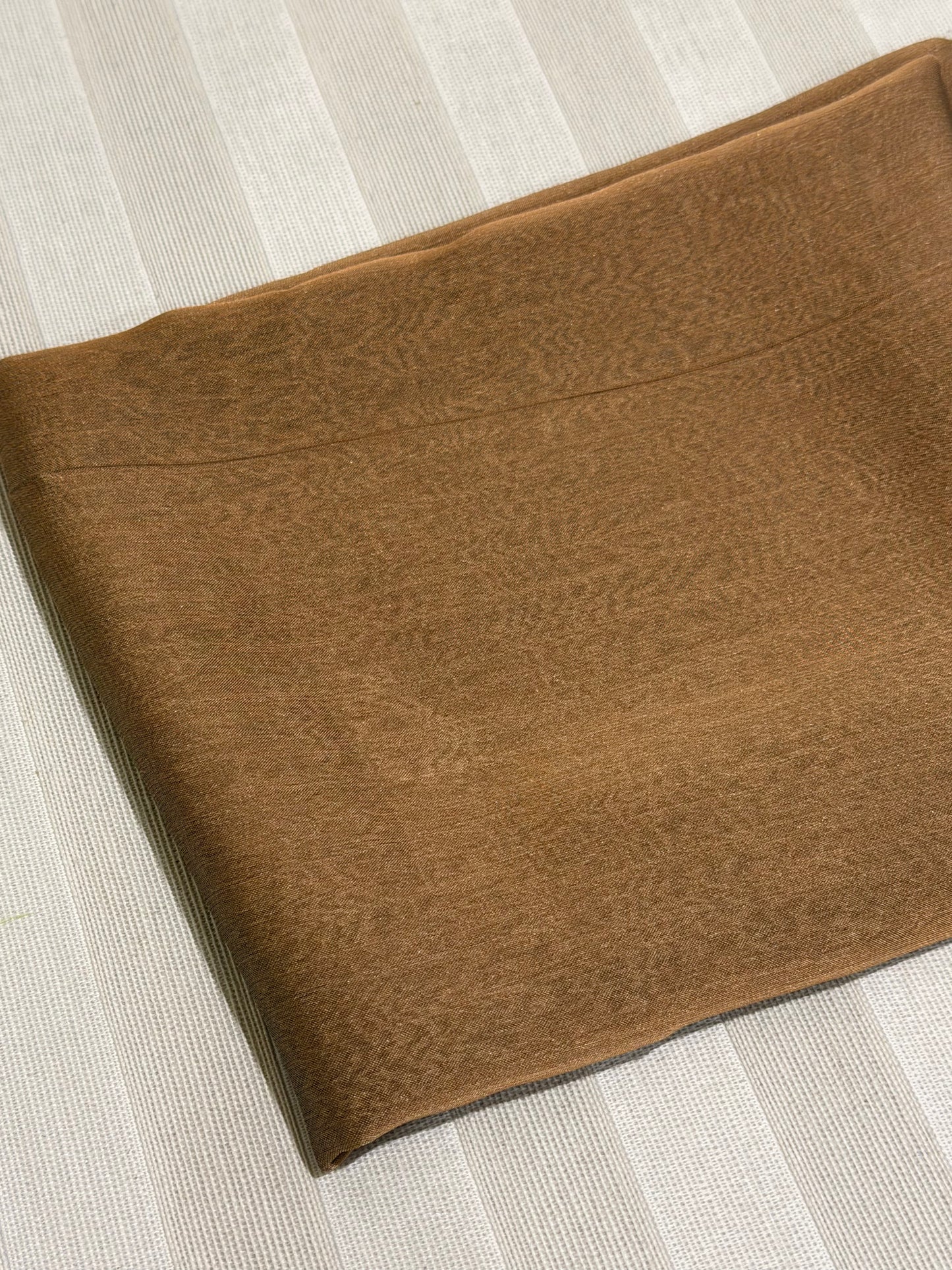 Iridescent Chiffon Hijab: Butterscotch