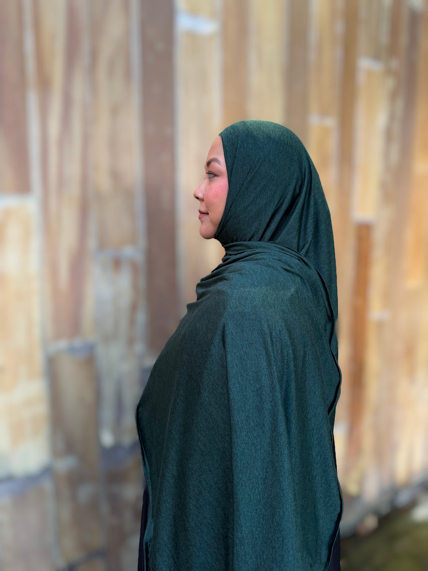 Performance Jersey Hijab: Forest Noir
