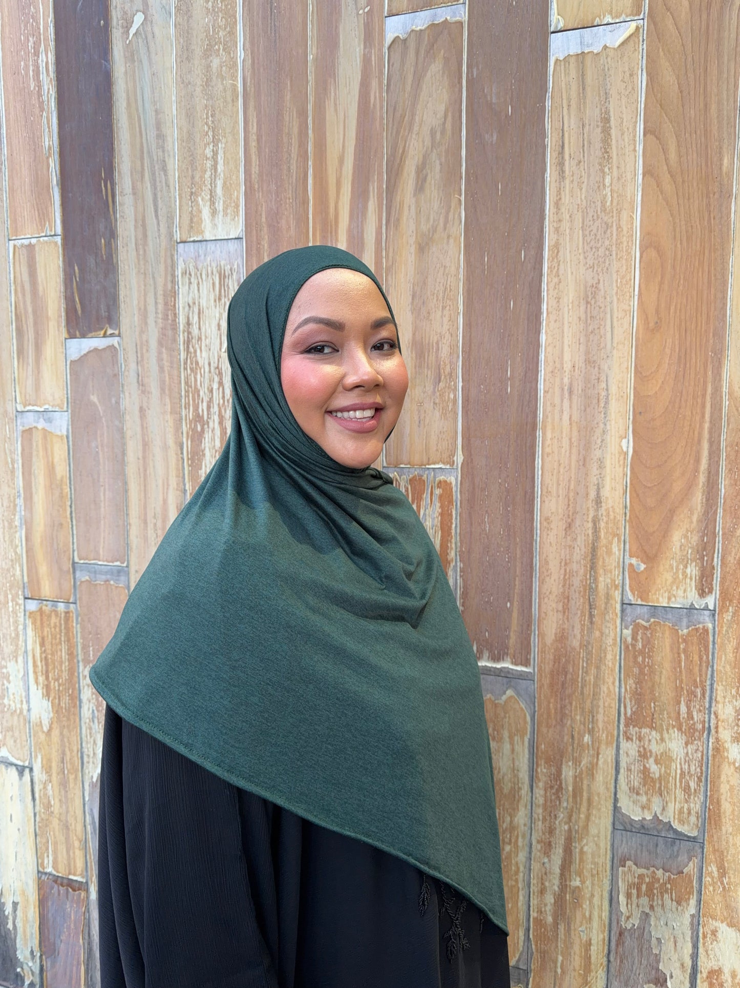 Performance Jersey Hijab: Forest Noir