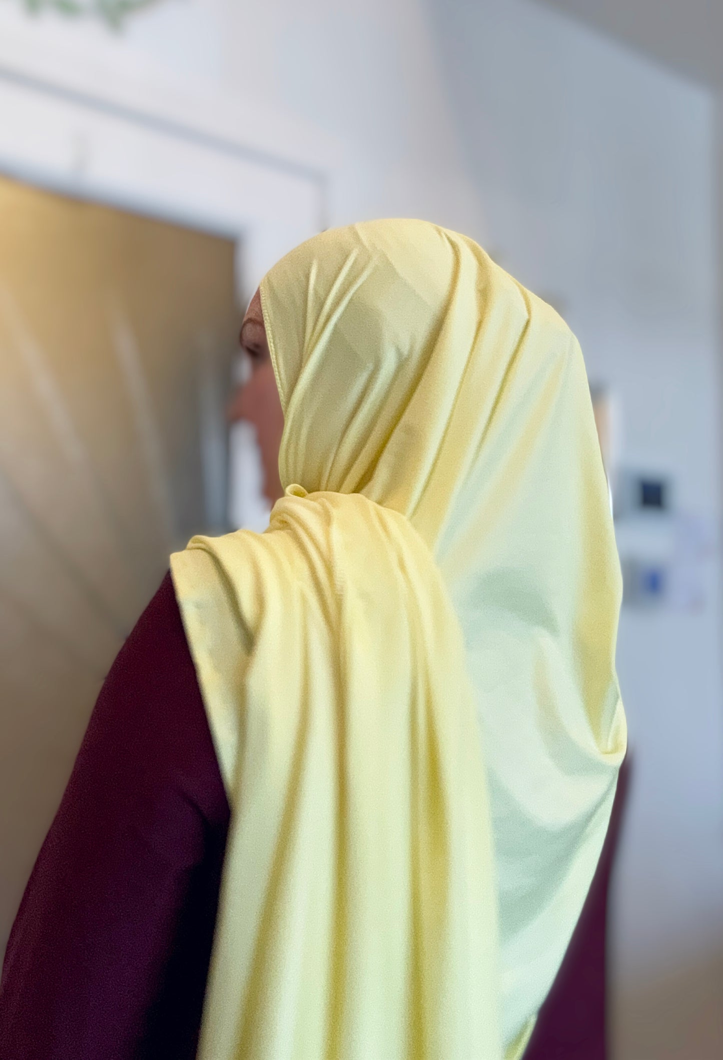 Performance Jersey Hijab: Buttercream