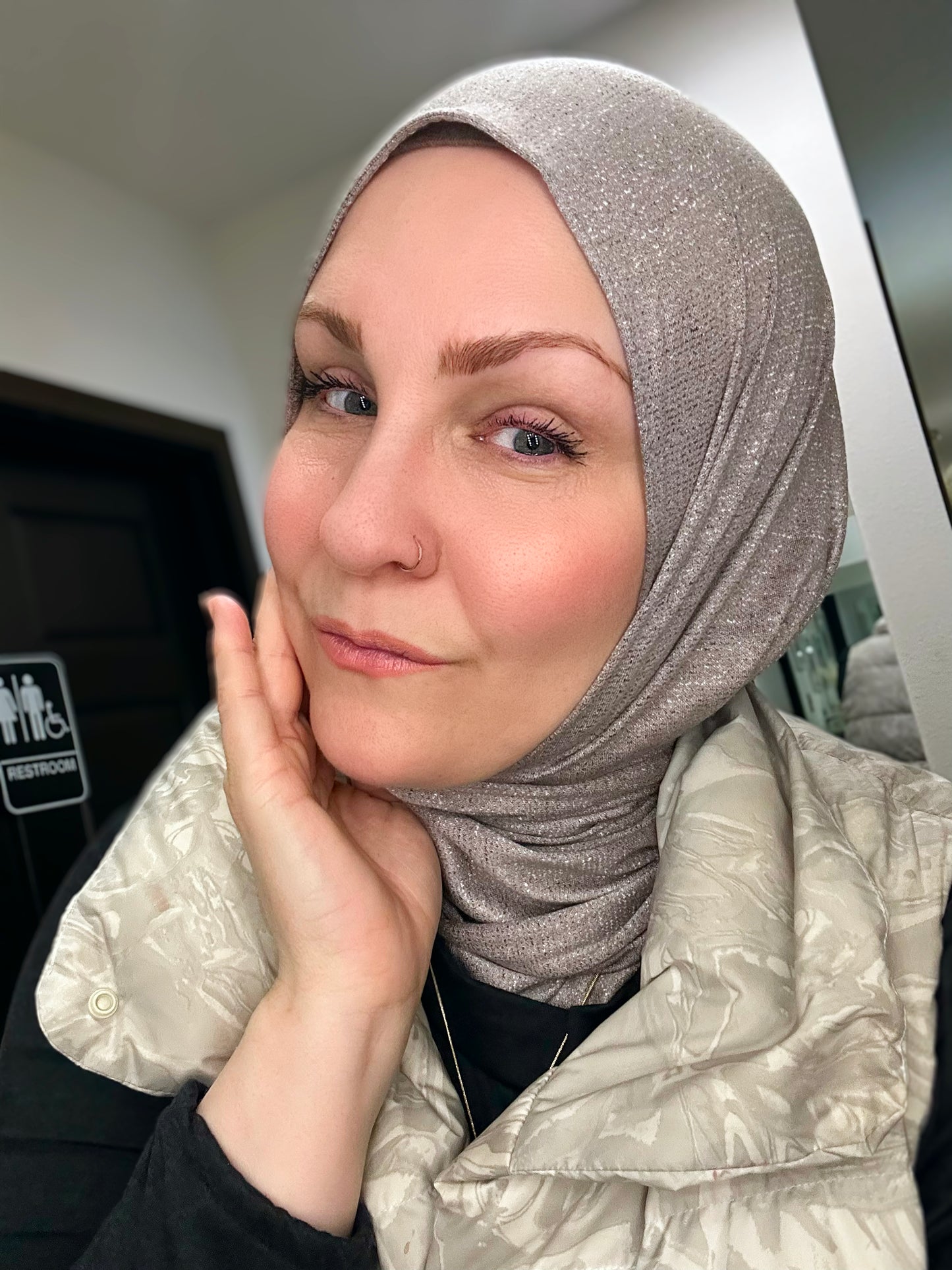 Premium Jersey Hijab: Iridescent Illusion (7 Colors)