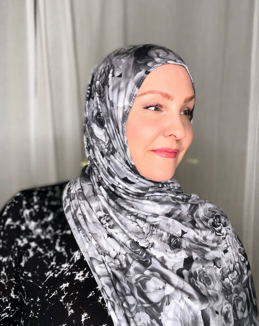 Printed Jersey Hijab: Vixen Cold Roses