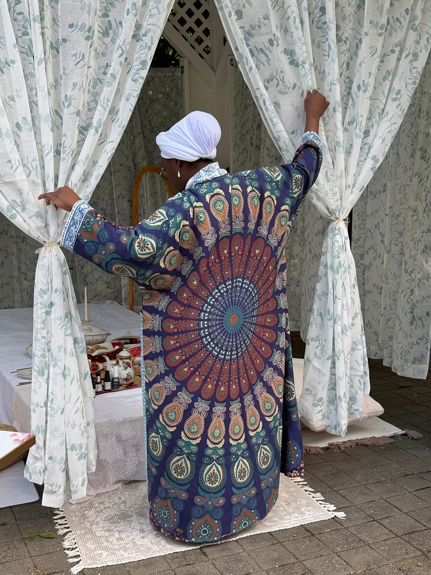 Pocket Anorak Abaya — Midnight Peacock
