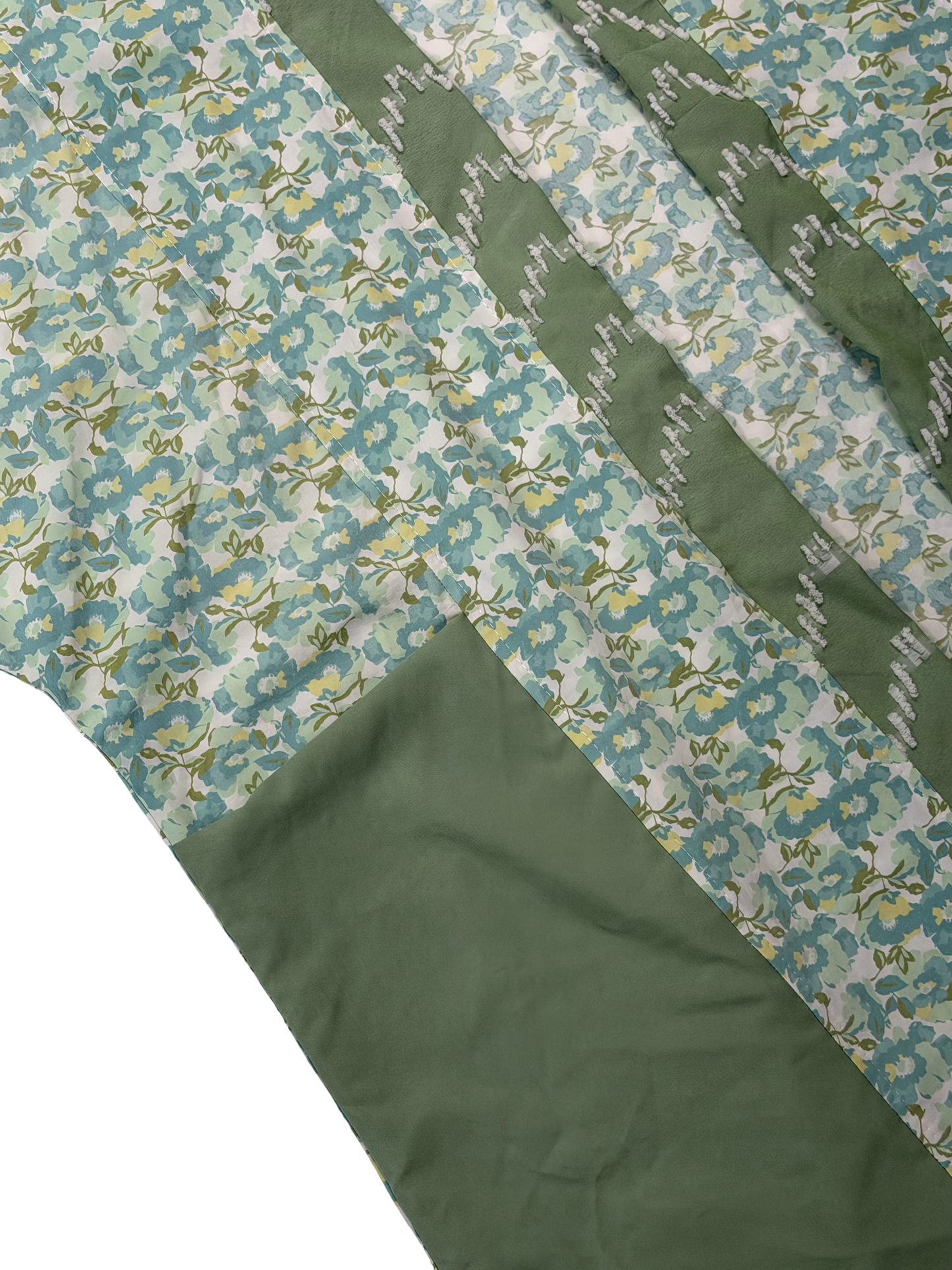 Pocket Anorak Abaya — Meadow Front