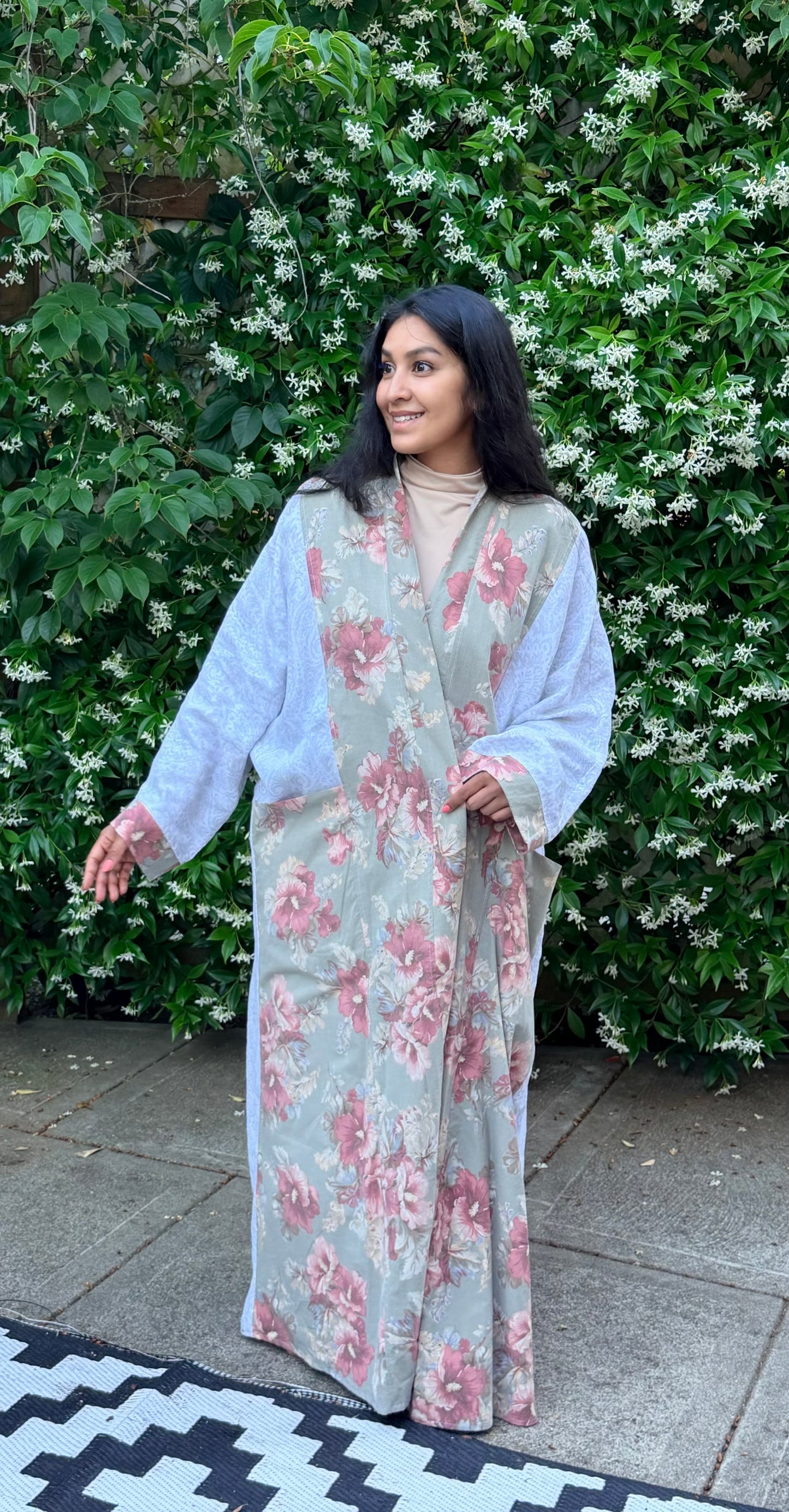 Pocket Anorak Abaya — Hibiscus & Ivory