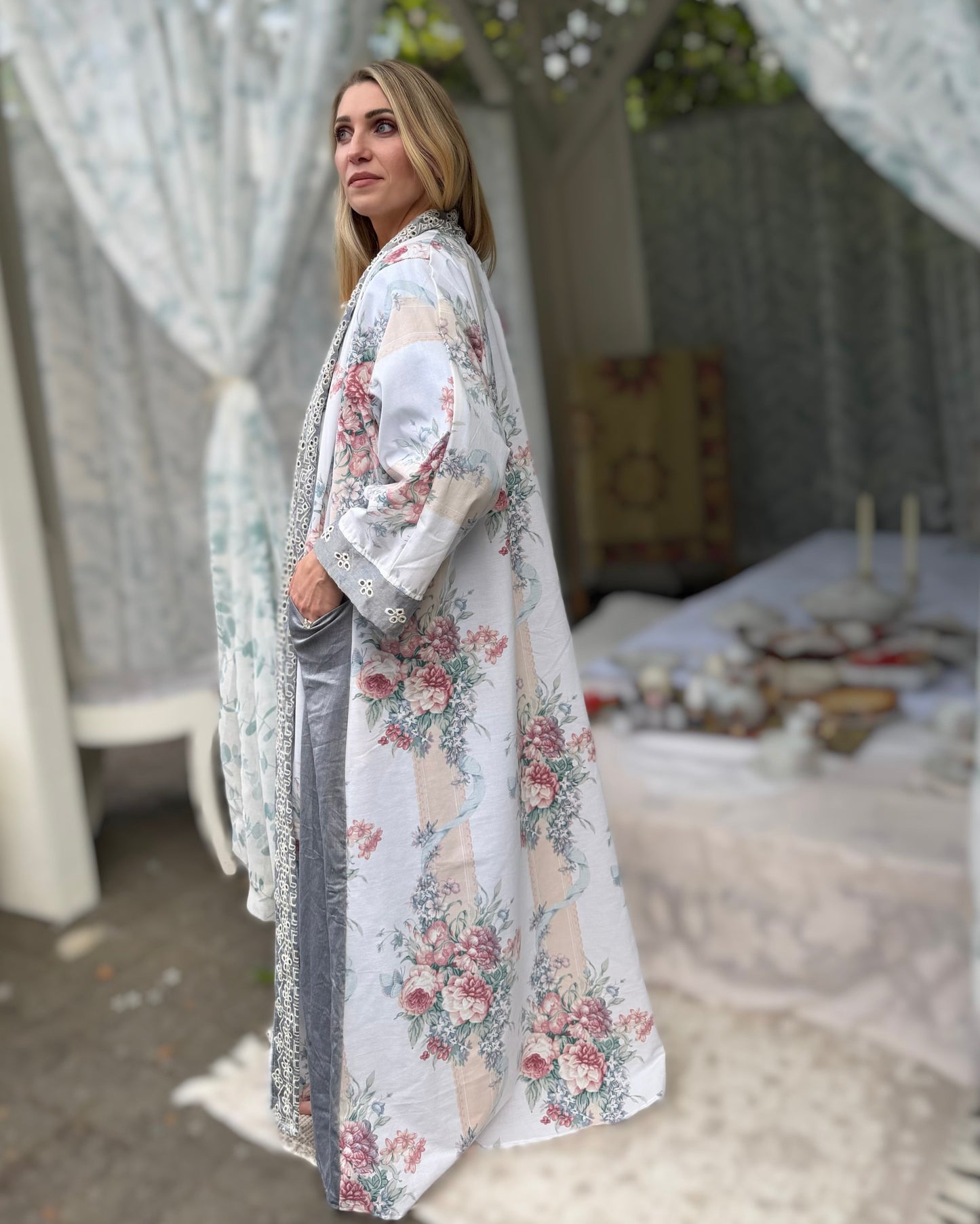 Pocket Anorak Abaya — Ribbon & Rose