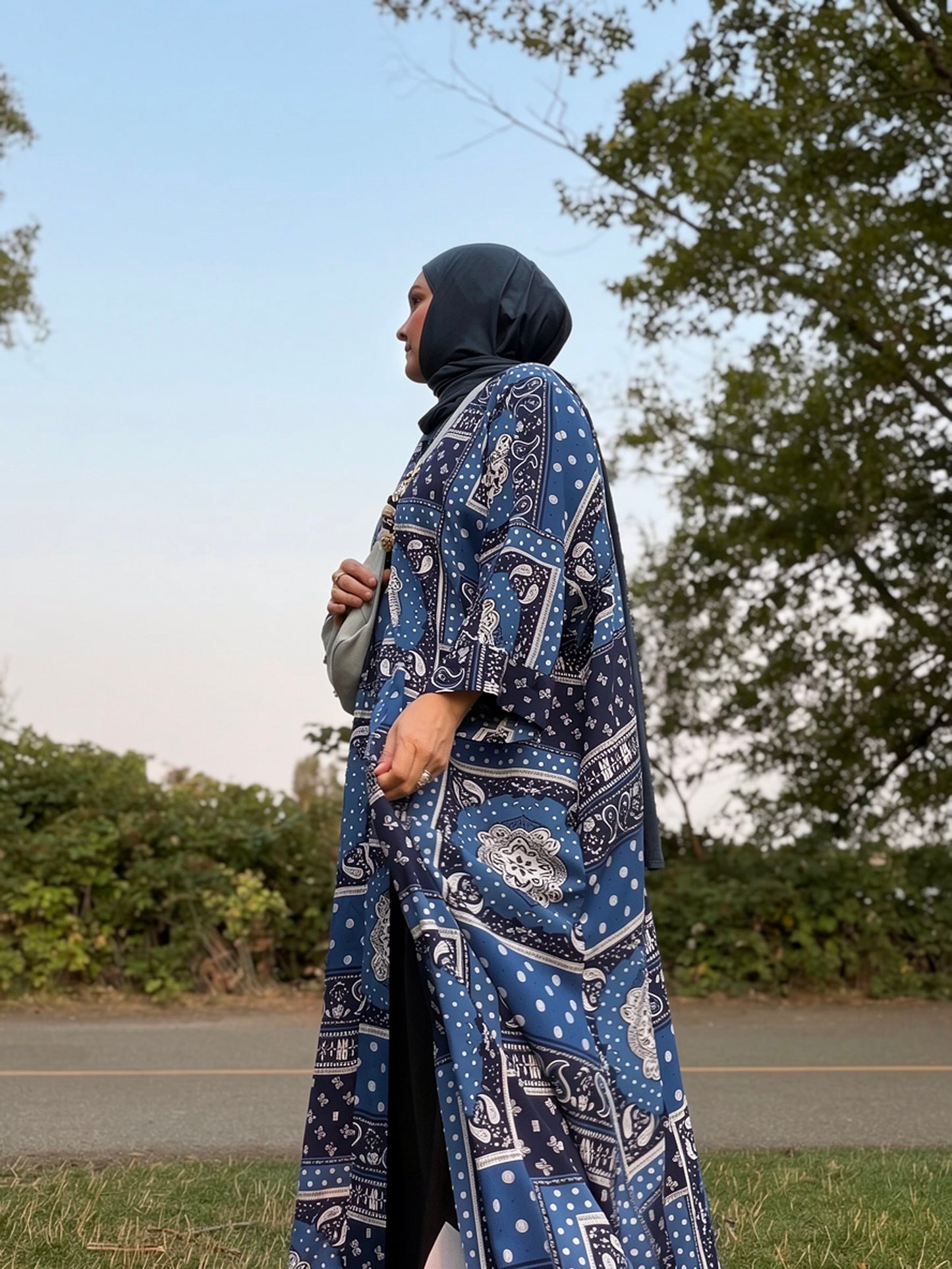 Nour Oversized Abaya - Americana Road Trip