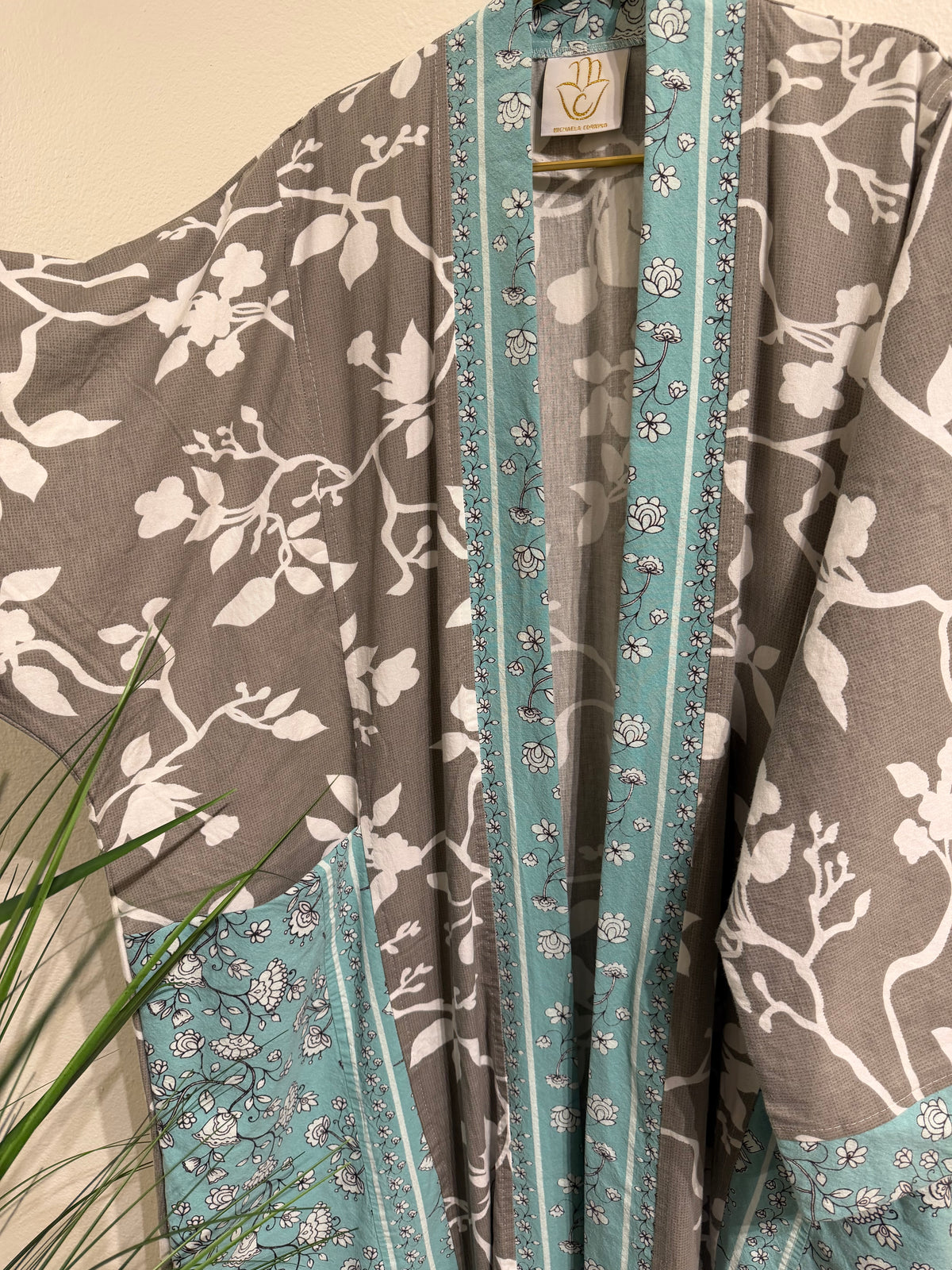 Upcycled Pocket Anorak Abaya — Iznik Garden