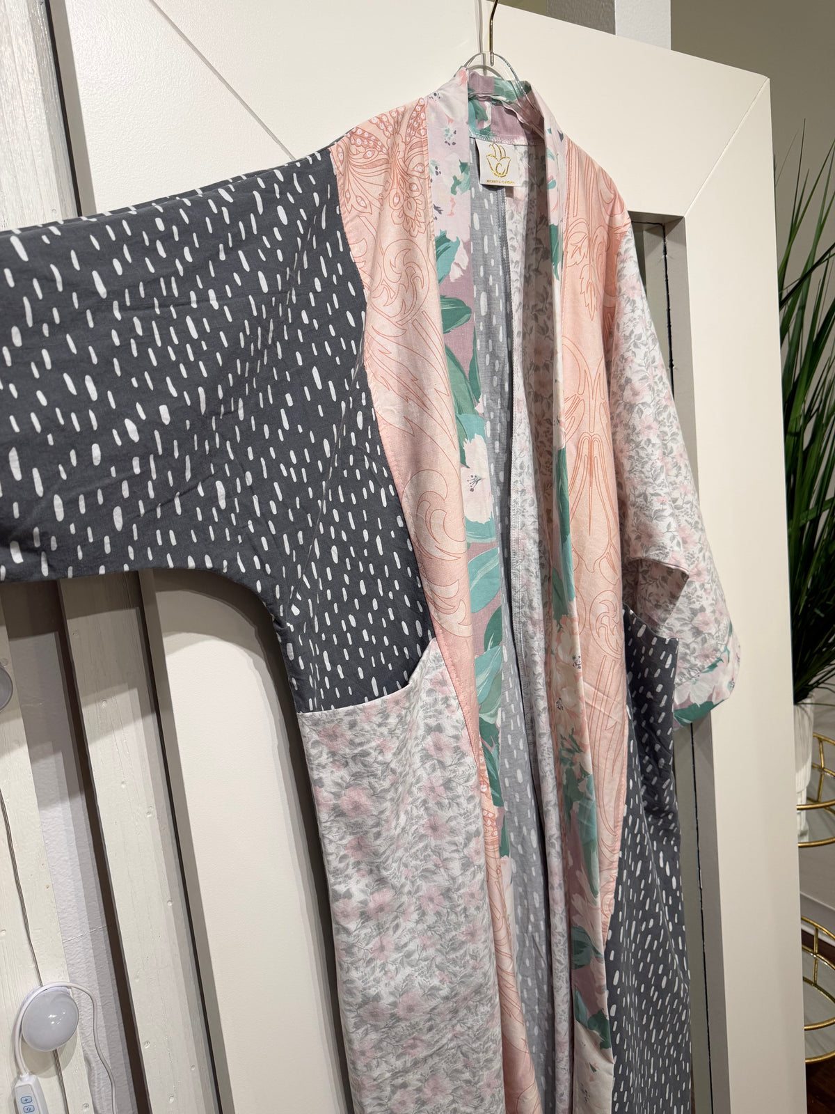 Upcycled Pocket Anorak Abaya — Blush & Ash