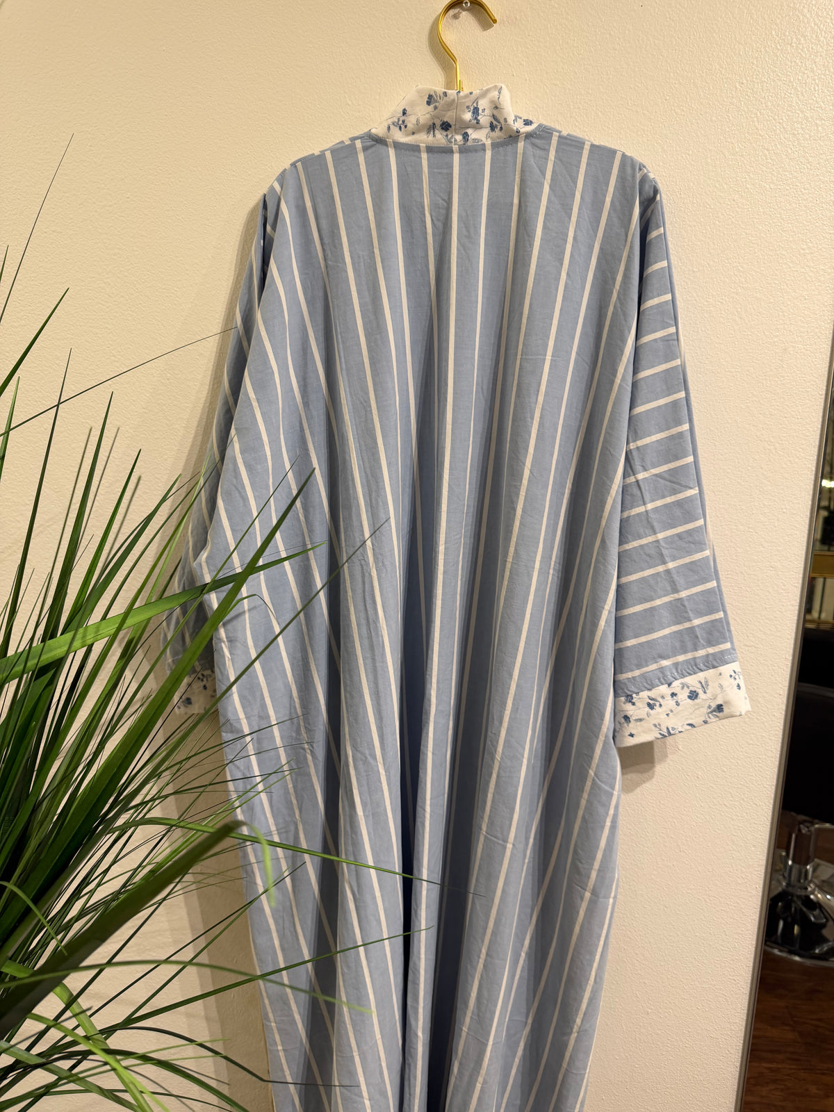 Upcycled Pocket Anorak Abaya — Blue Willow