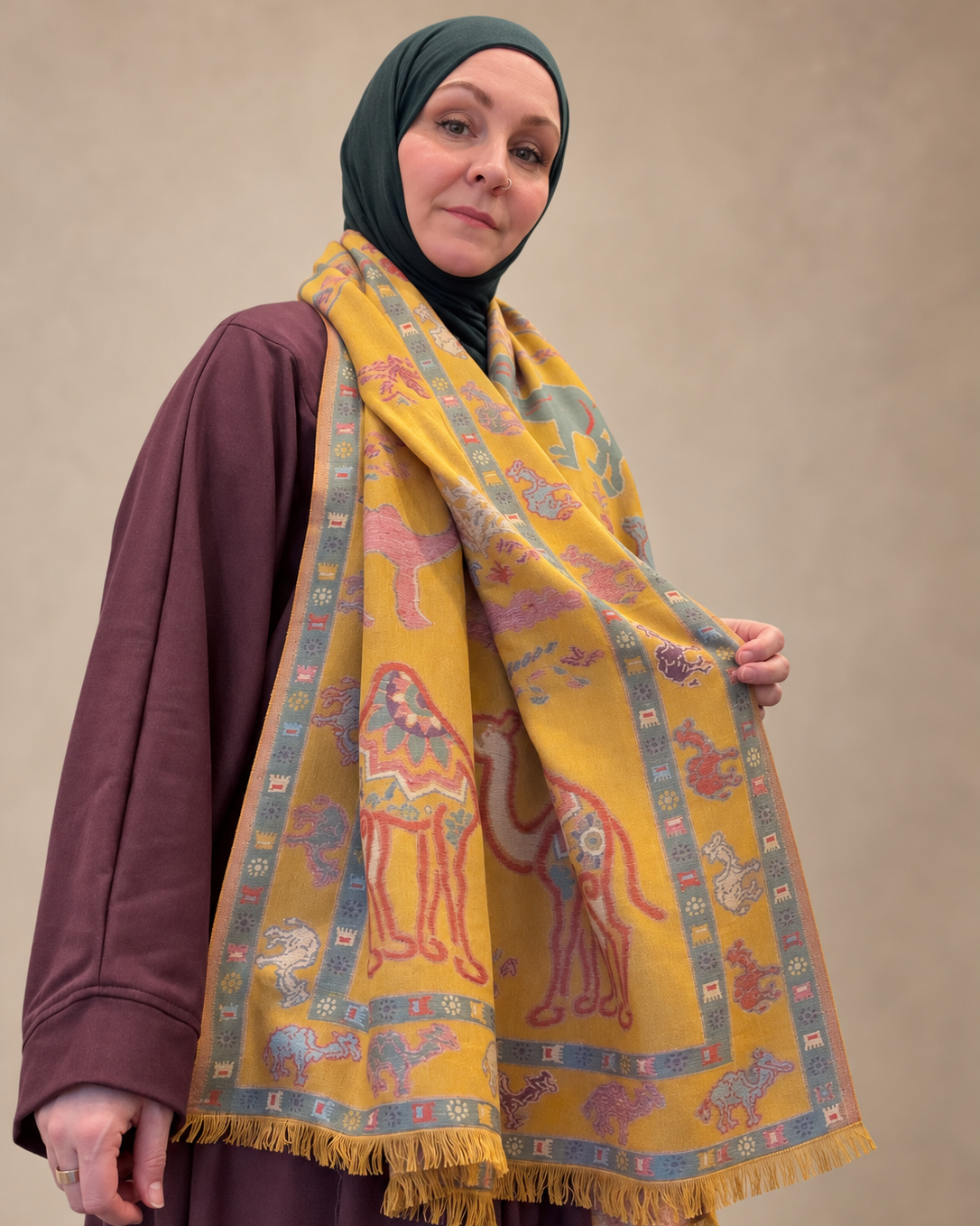 Caravan Camels Pashmina — Souq Hareem