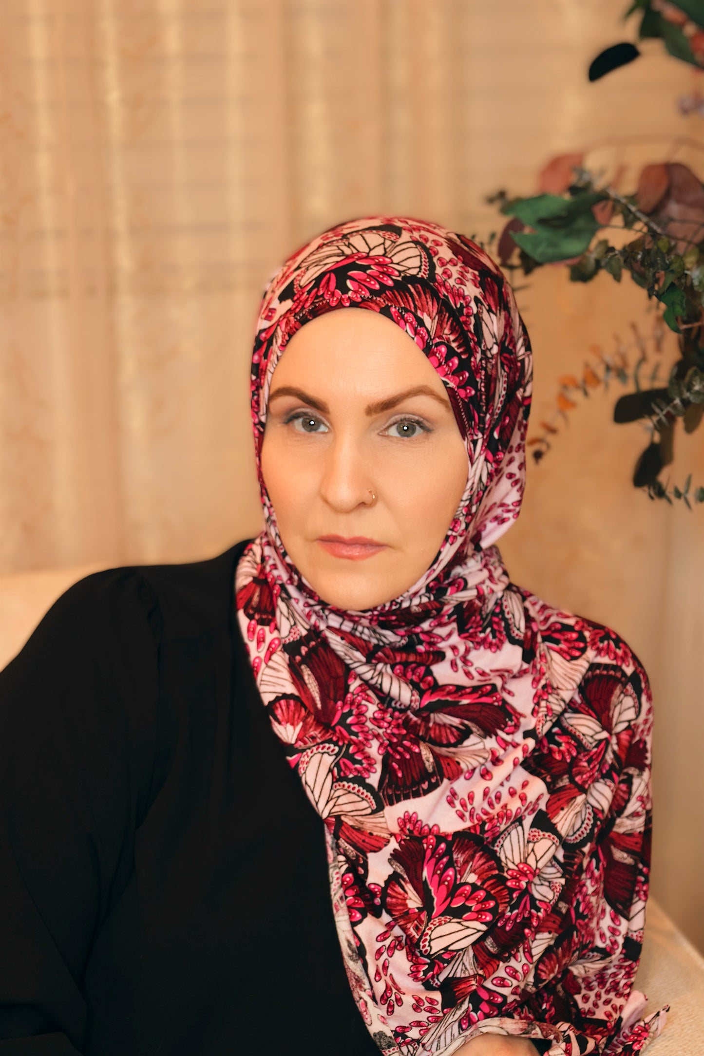 Printed Jersey Hijab: Pomegranates and Papillons