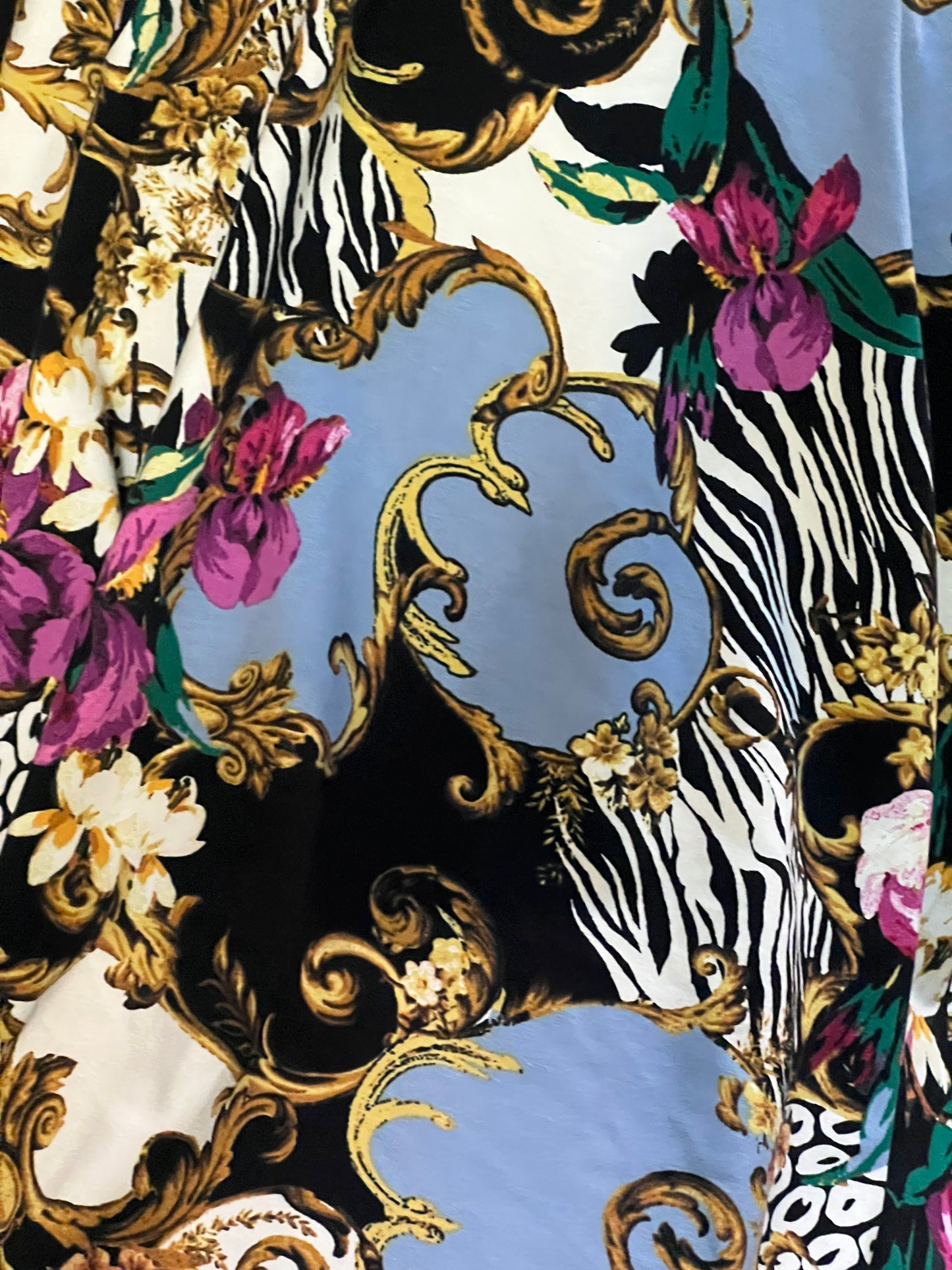 Signature MC Kimono: Scrolls