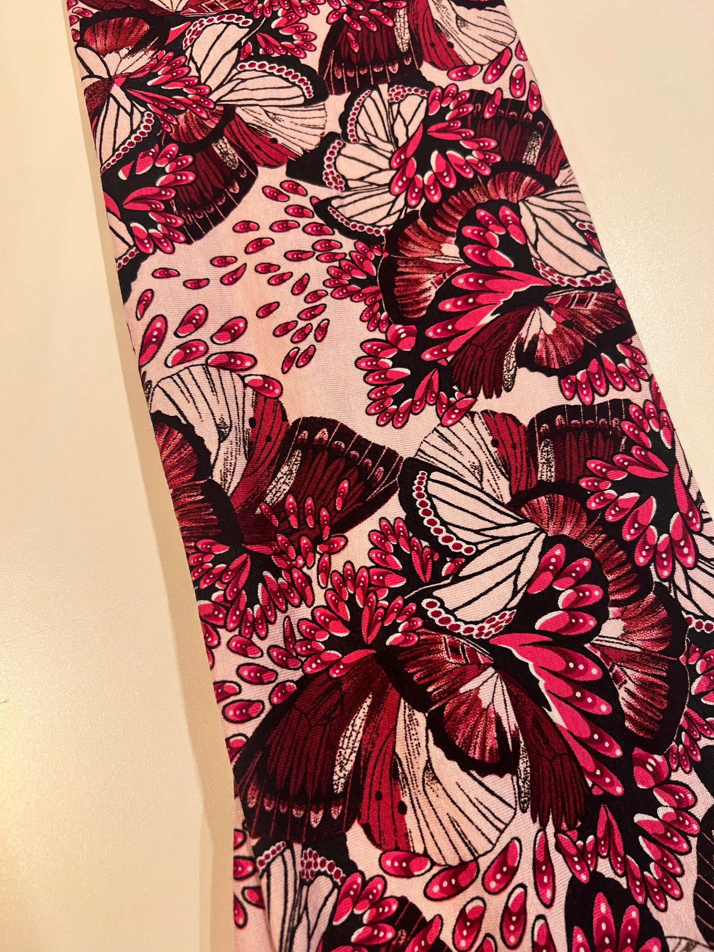 Printed Jersey Hijab: Pomegranates and Papillons