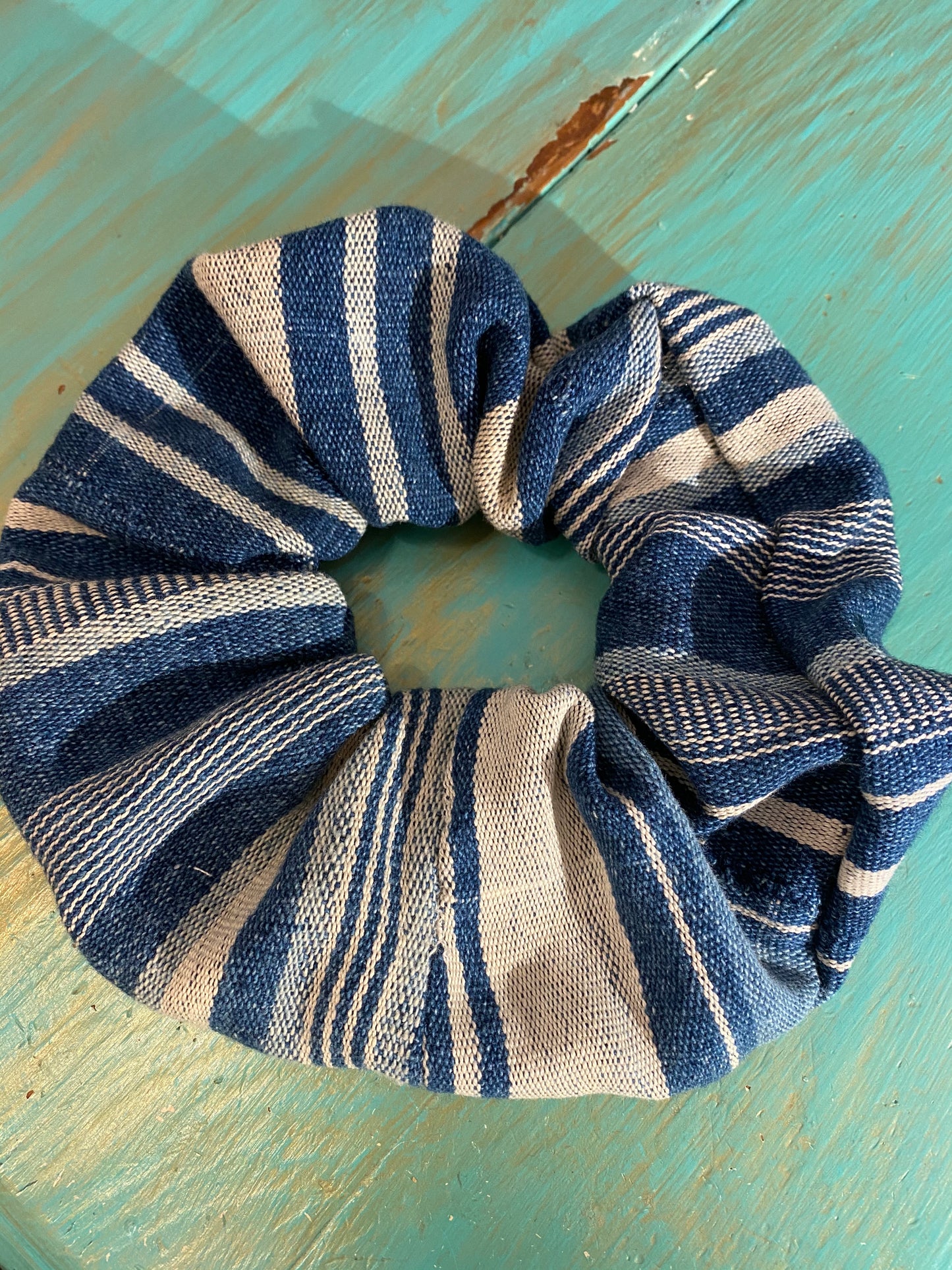 JUMBO Scrunchie - Cote d'Ivoire Blue Striped