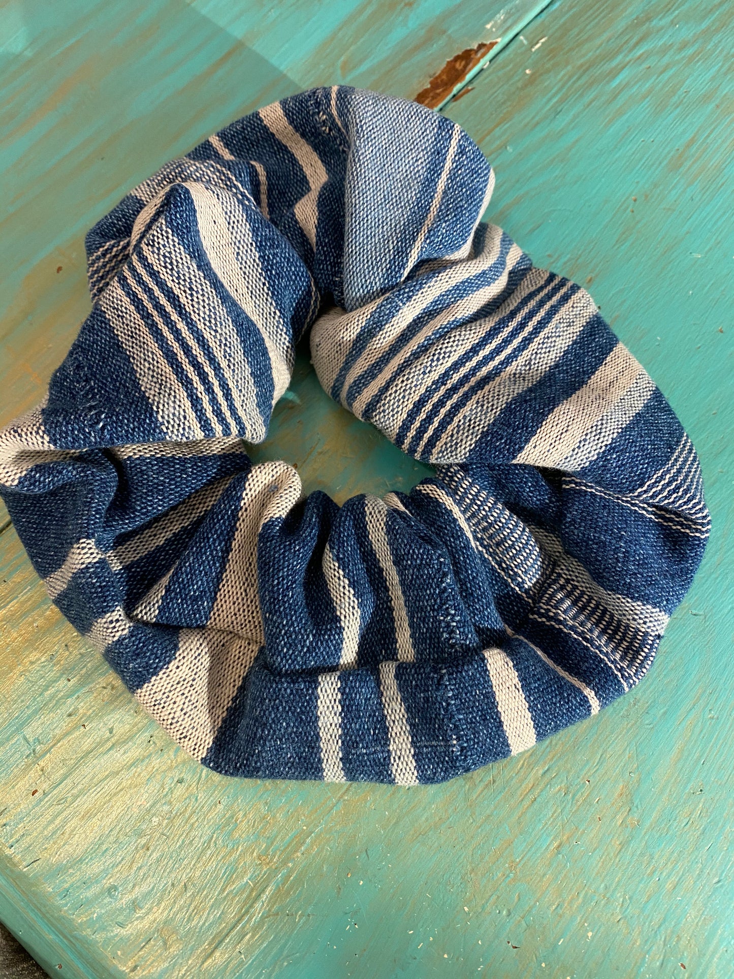 JUMBO Scrunchie - Cote d'Ivoire Blue Striped