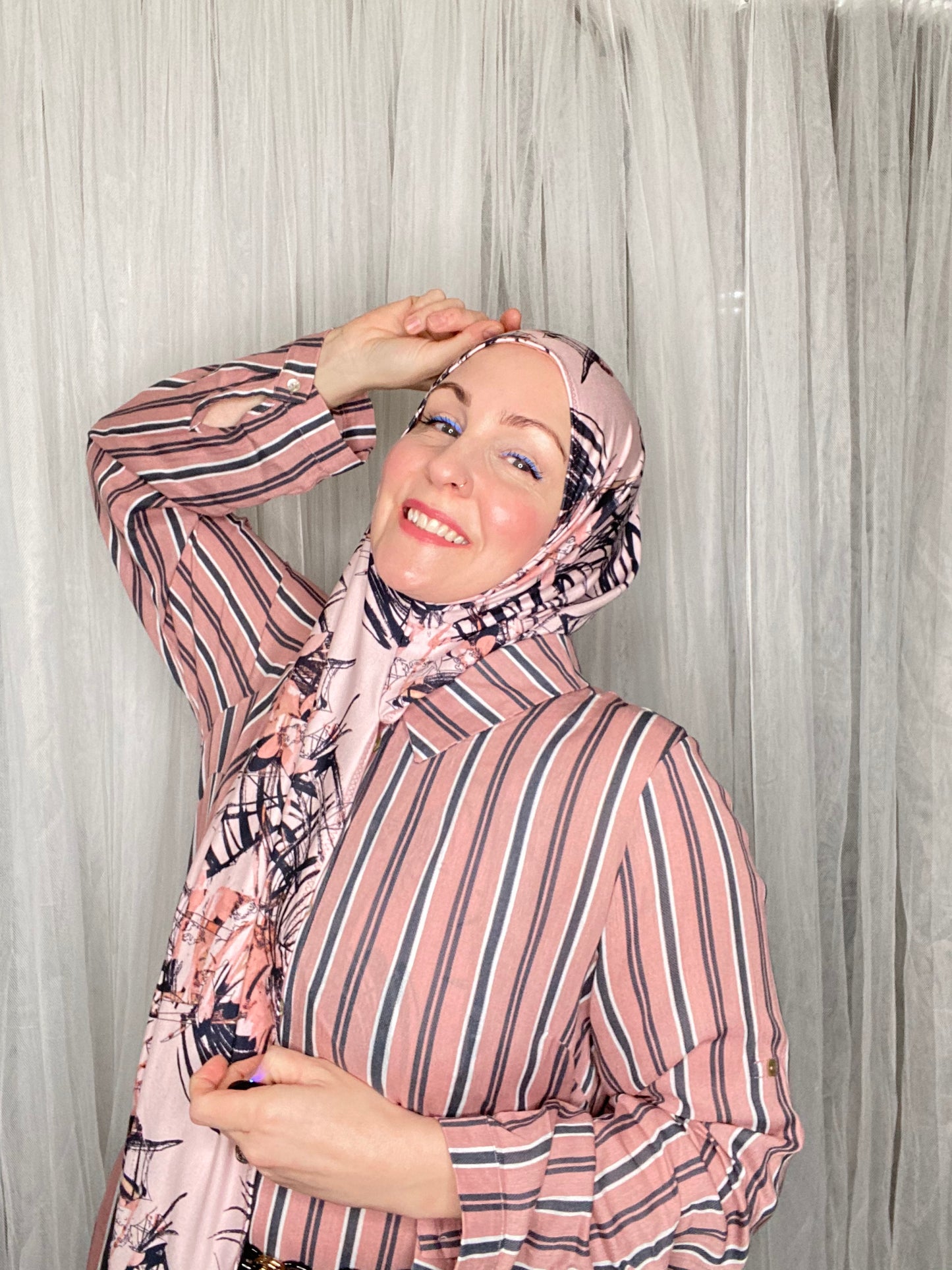 Printed Jersey Hijab: Wispy Dusty Rose Palms