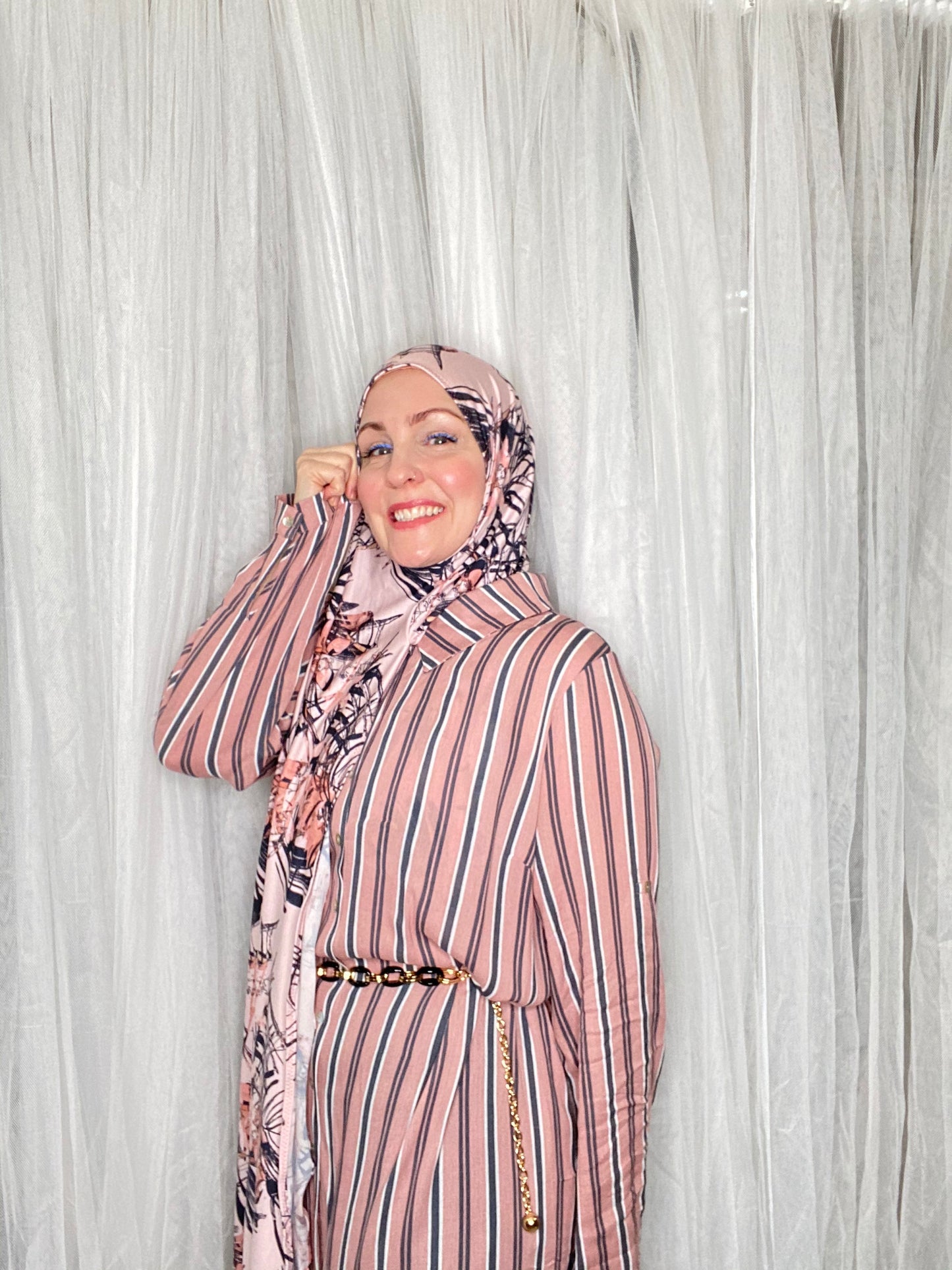 Printed Jersey Hijab: Wispy Dusty Rose Palms