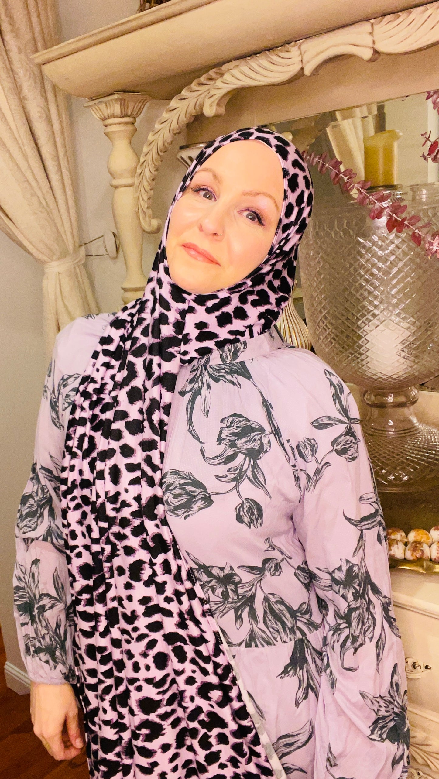 Printed Jersey Hijab: Wild Orchid Leopard